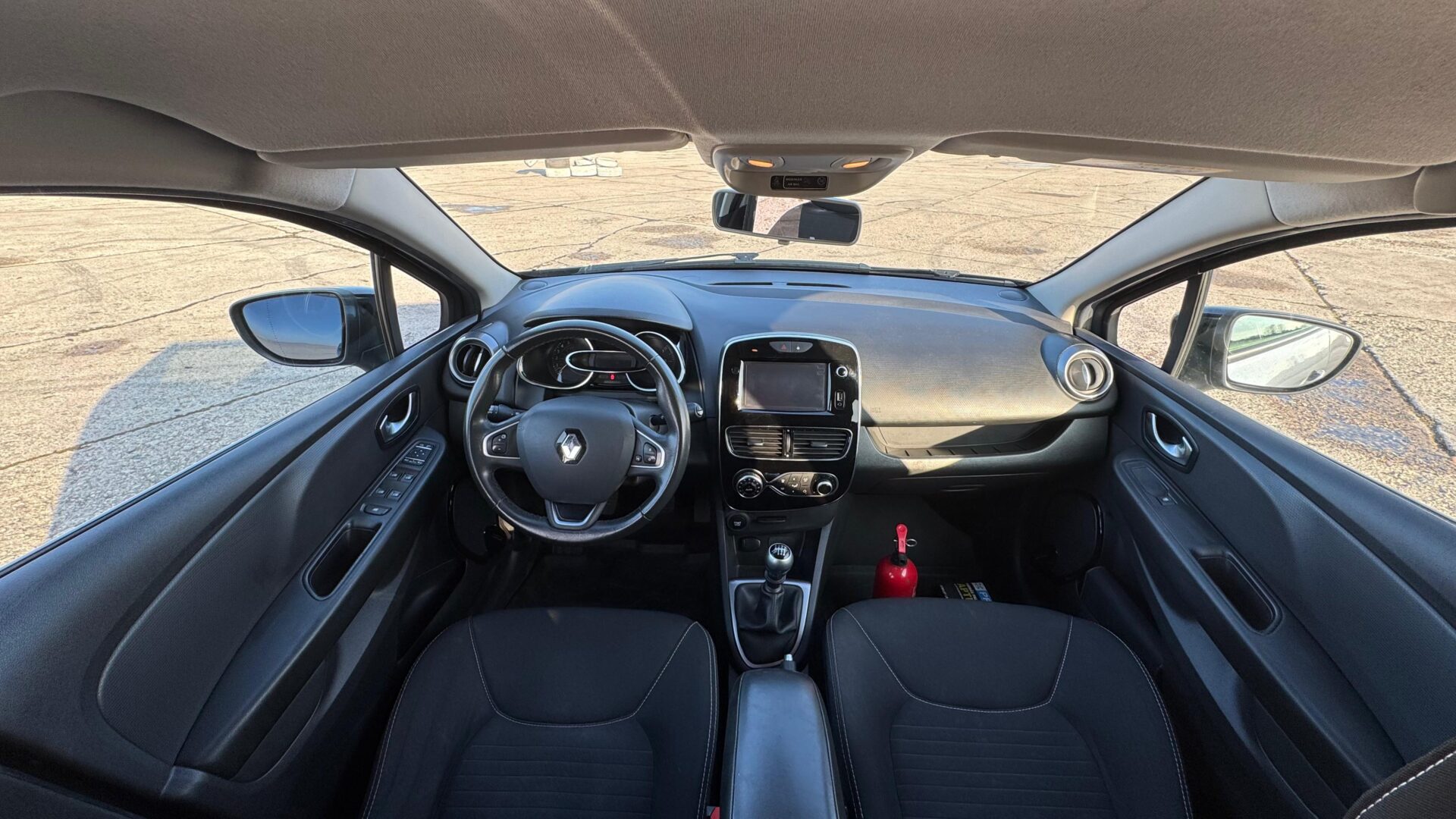 RENAULT CLIO LIMITED EDITION