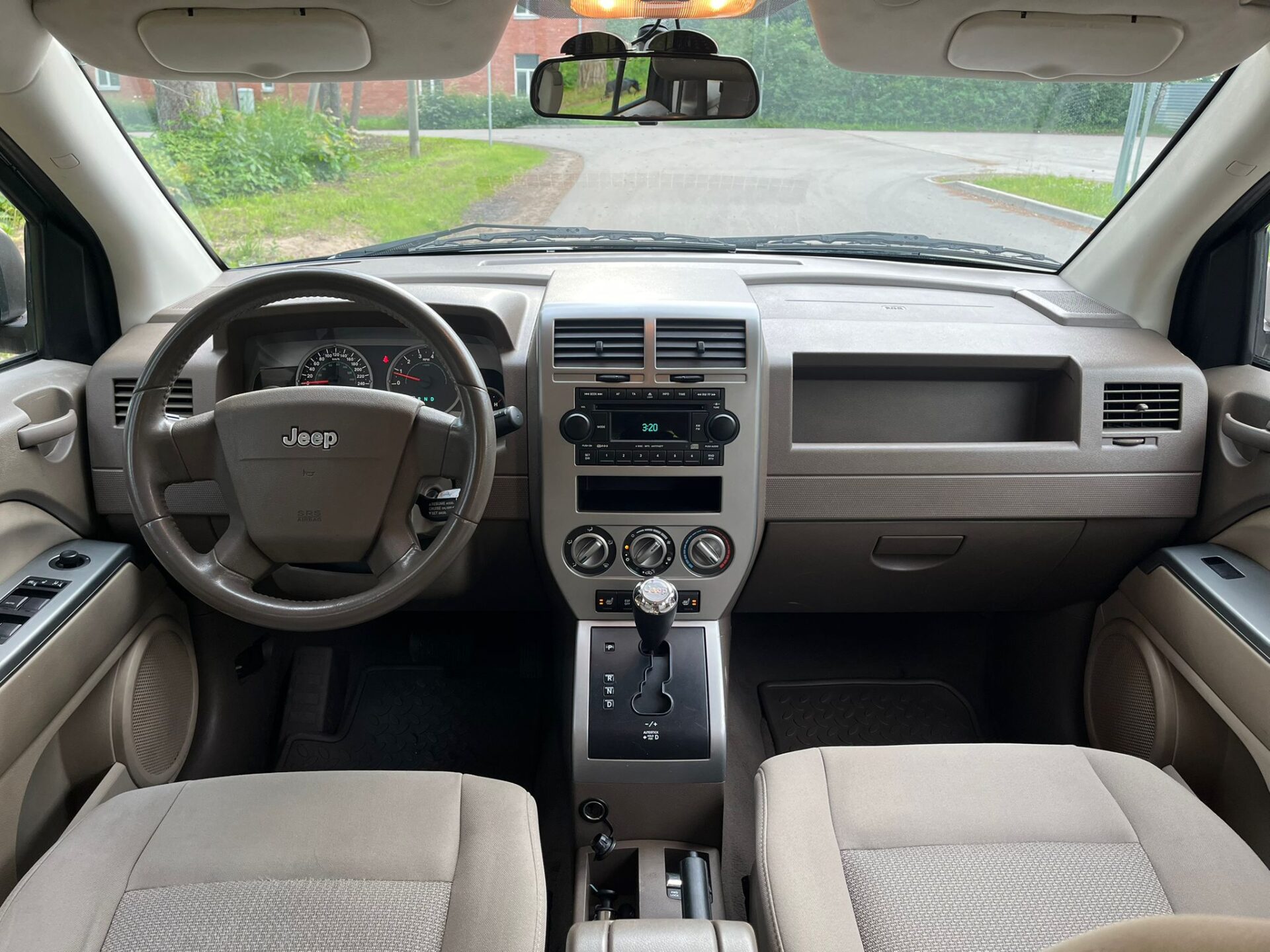 JEEP COMPASS