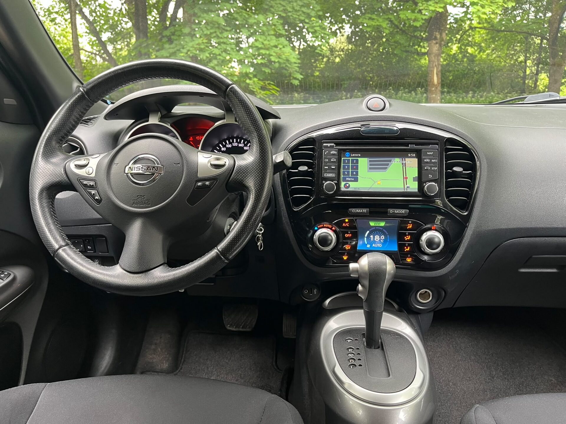NISSAN JUKE