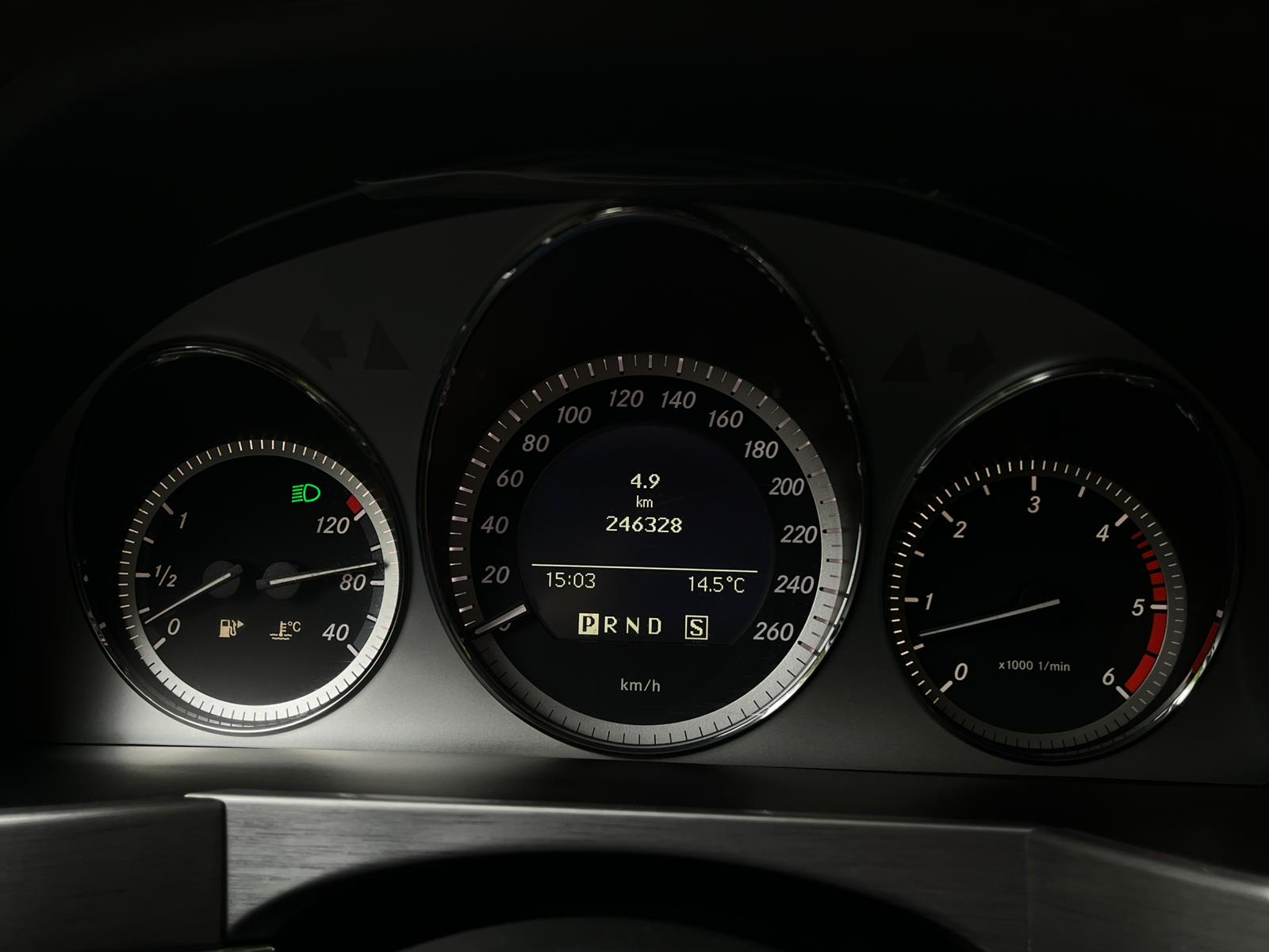 MERCEDES BENZ GLK350 4MATIC