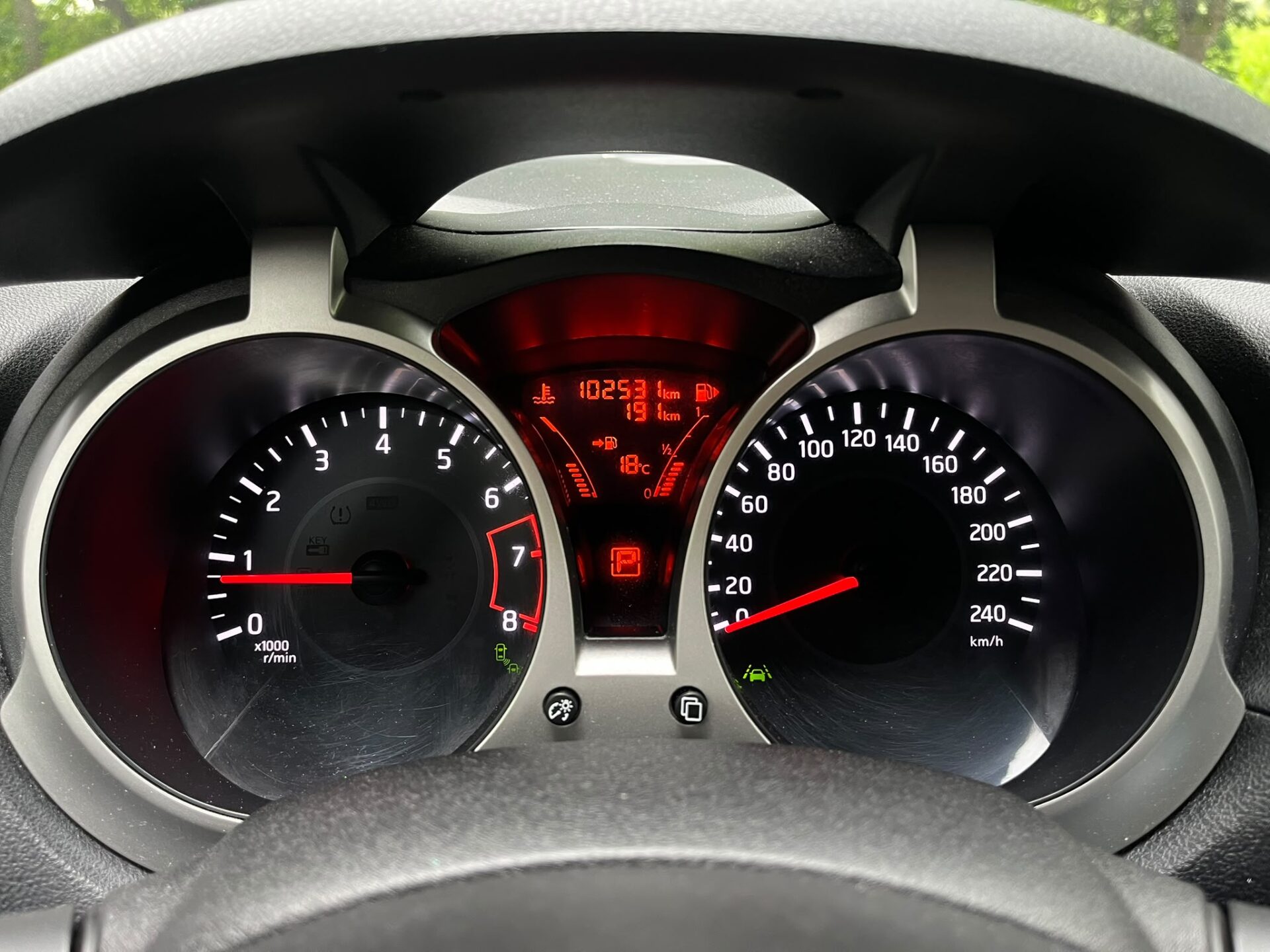 NISSAN JUKE
