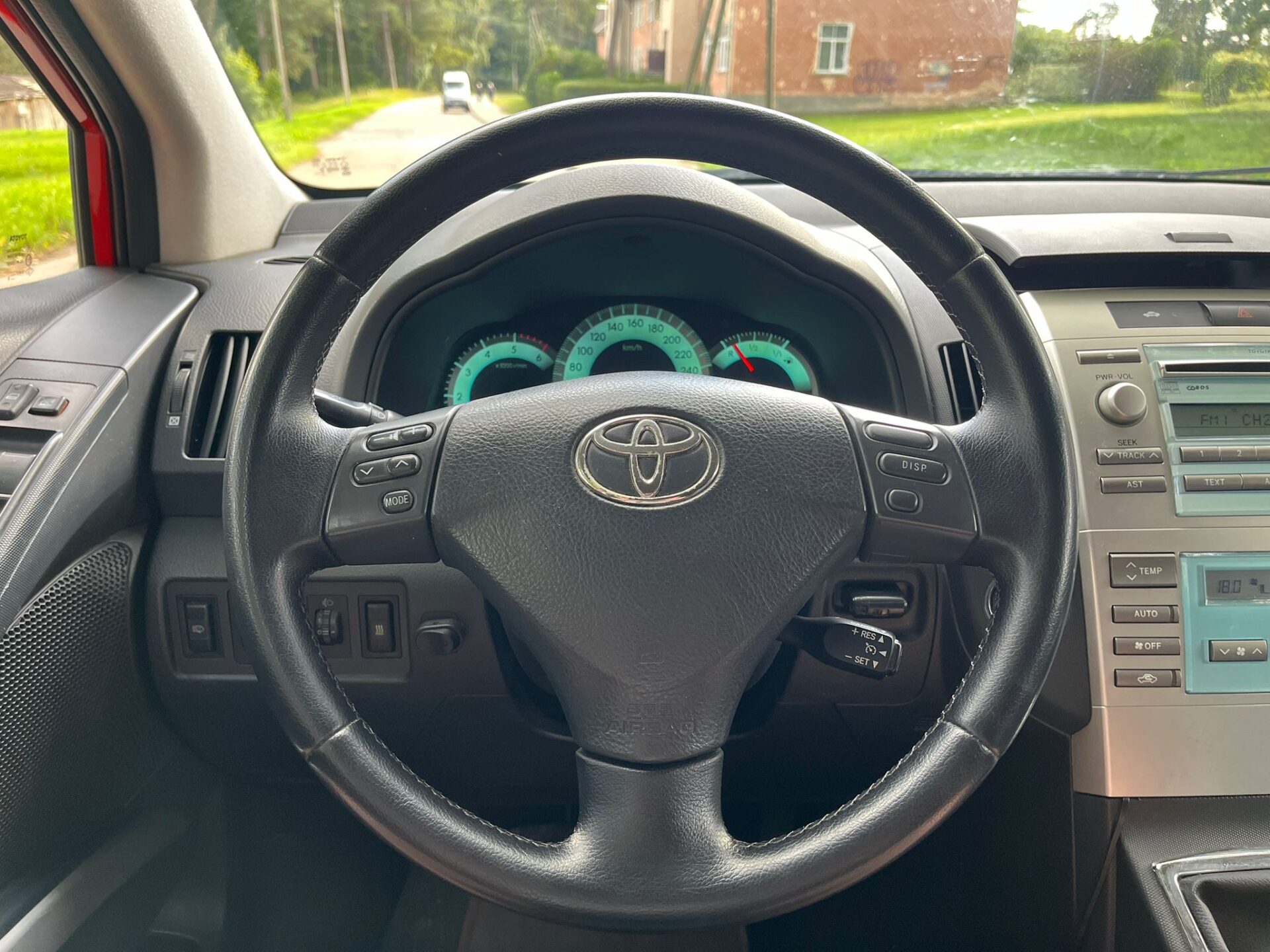 TOYOTA COROLLA VERSO