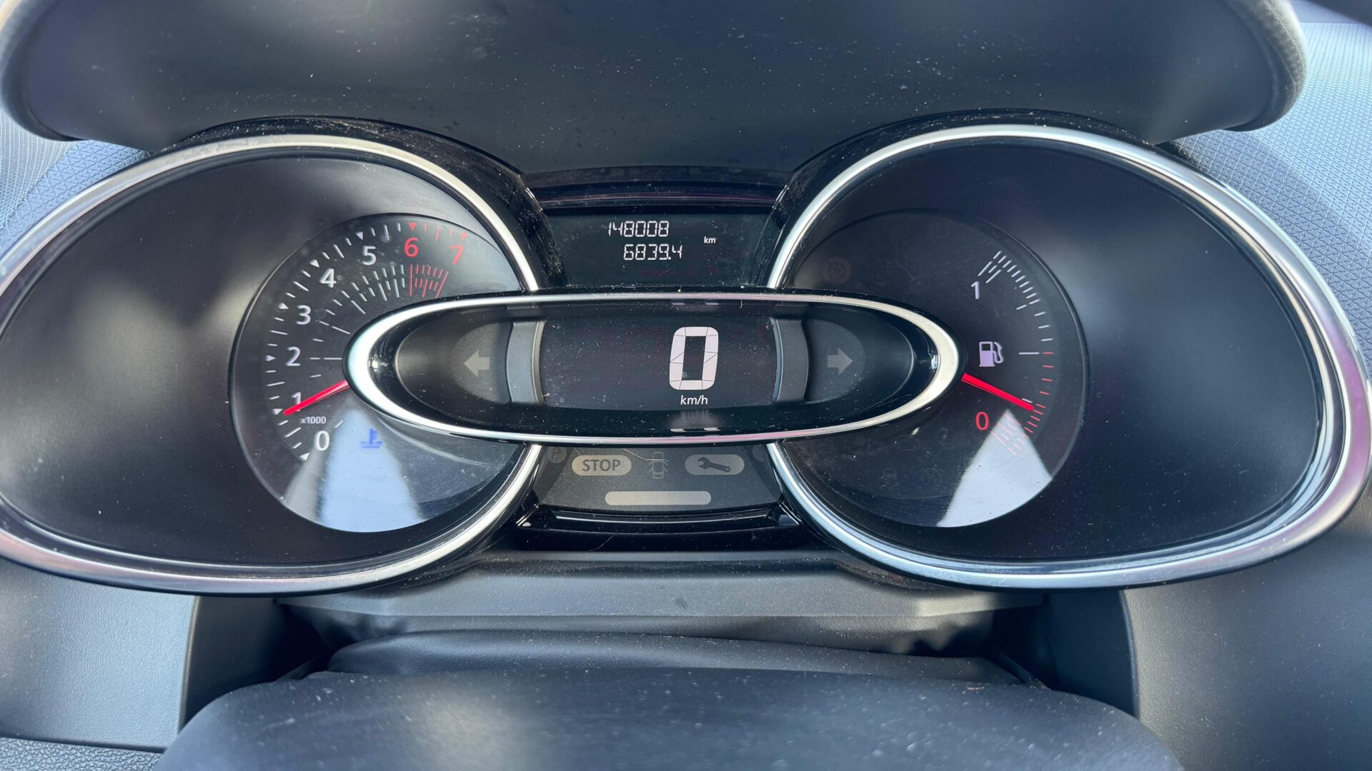 RENAULT CLIO LIMITED EDITION