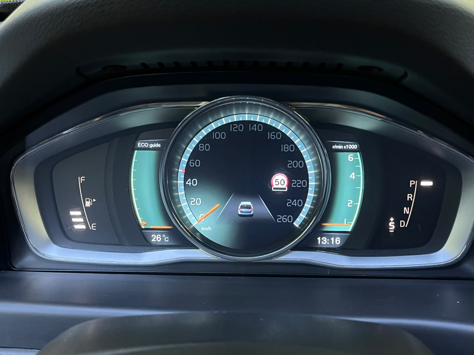 VOLVO V70