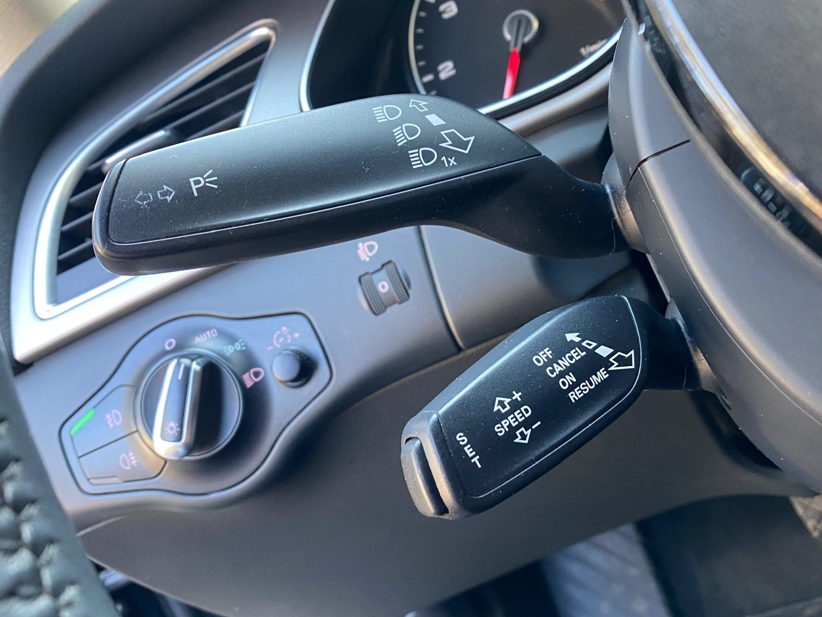 AUDI A4 S-LINE QUATTRO