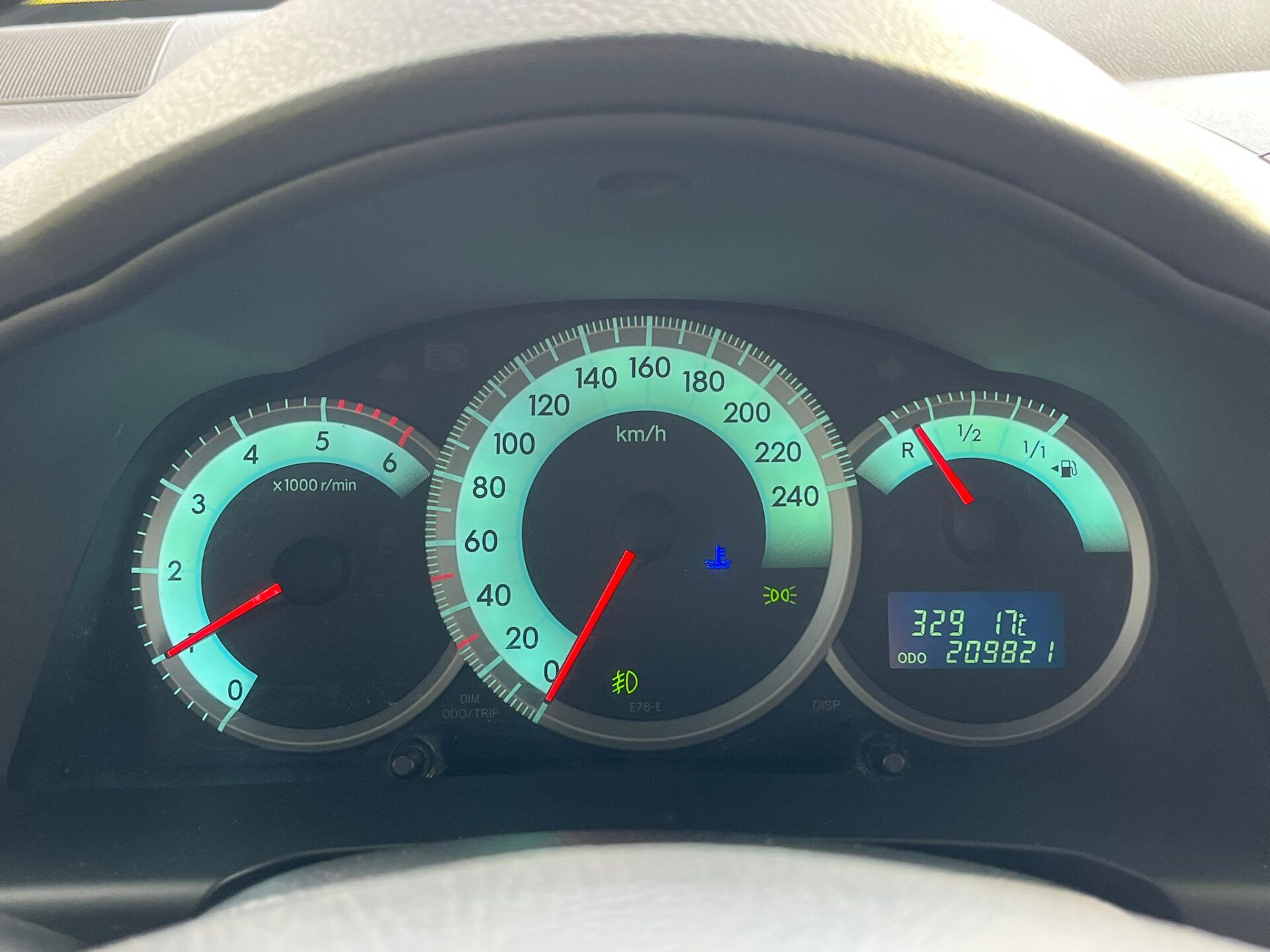 TOYOTA COROLLA VERSO