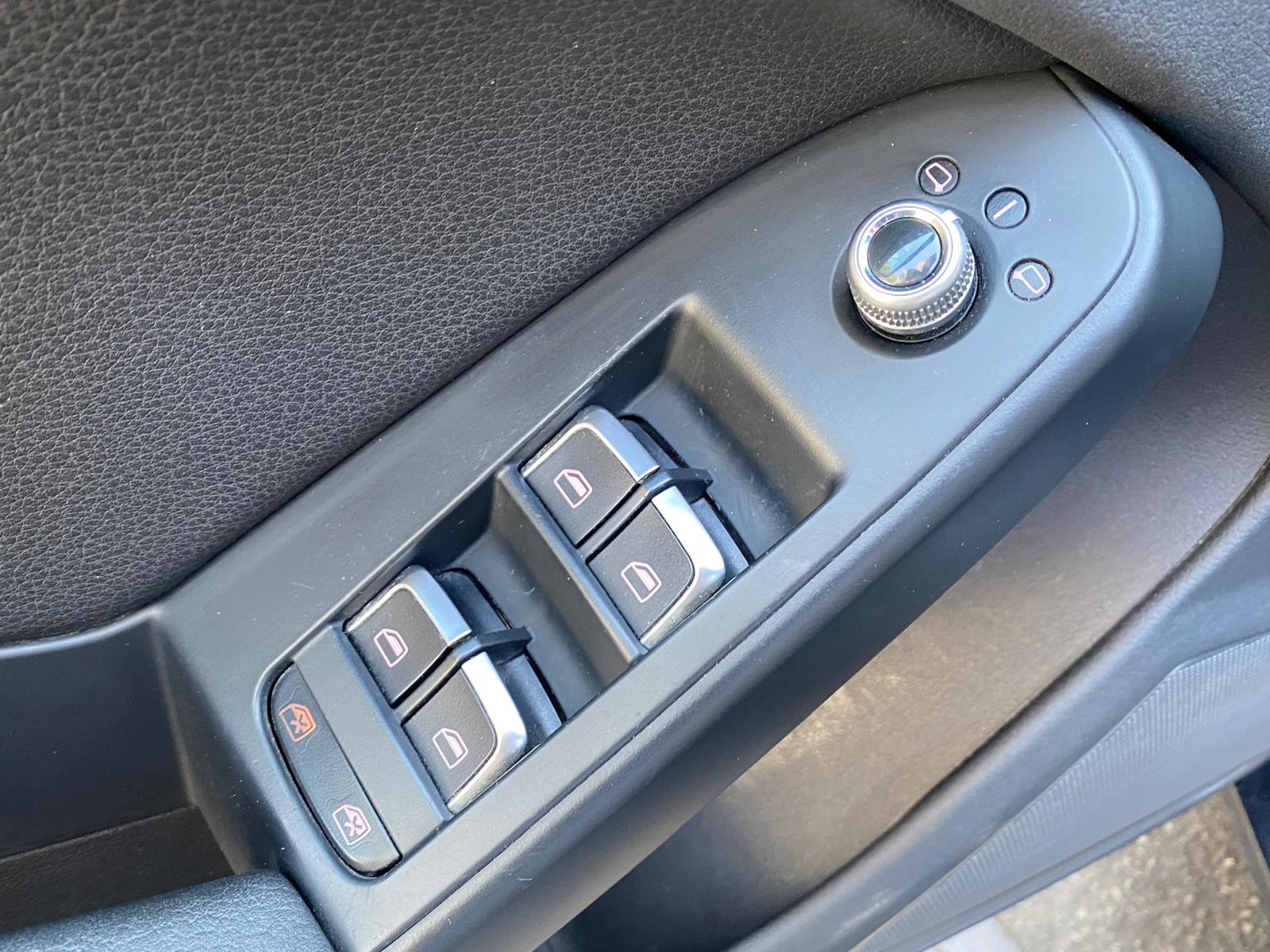 AUDI A4 S-LINE QUATTRO