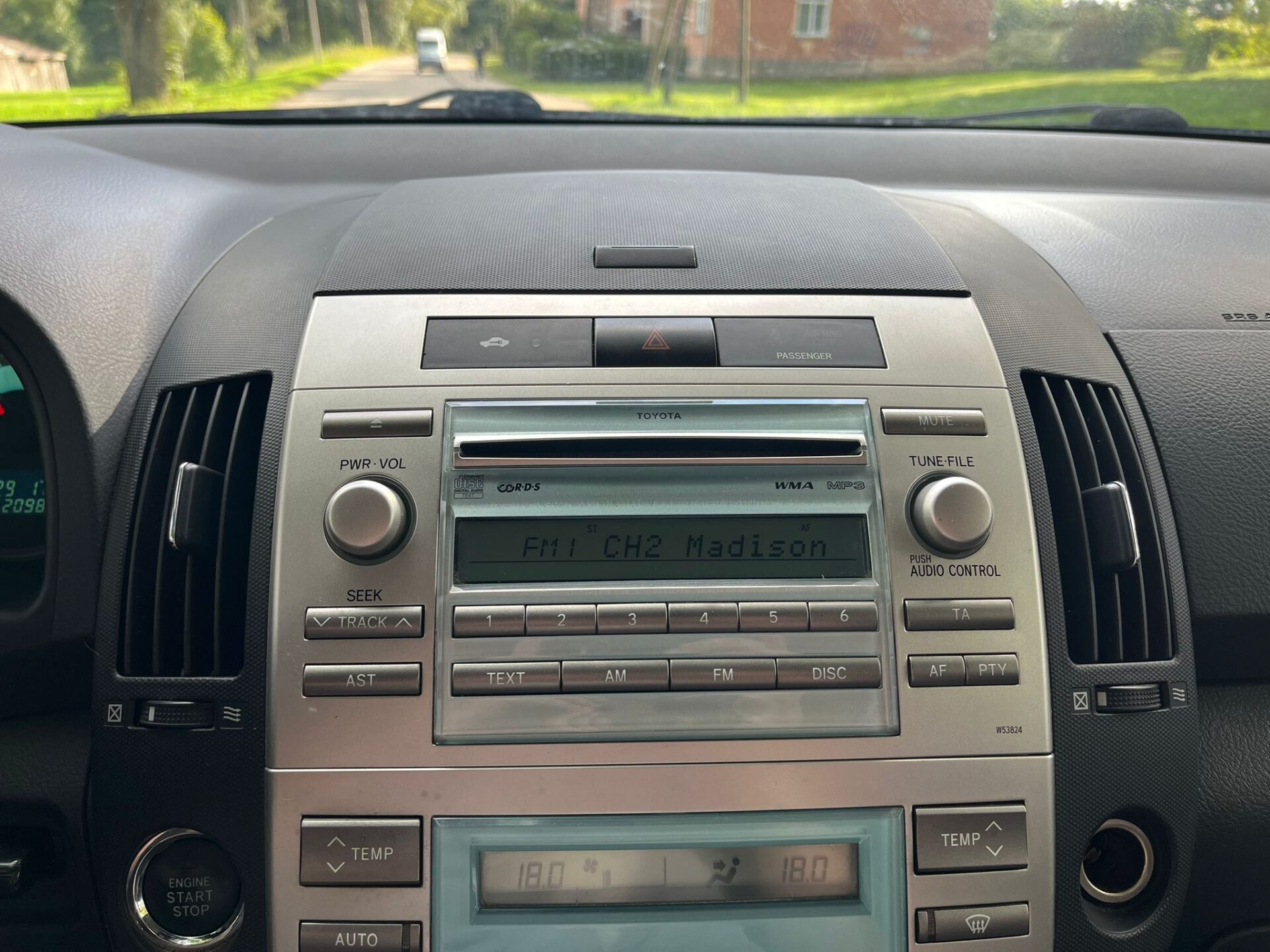 TOYOTA COROLLA VERSO