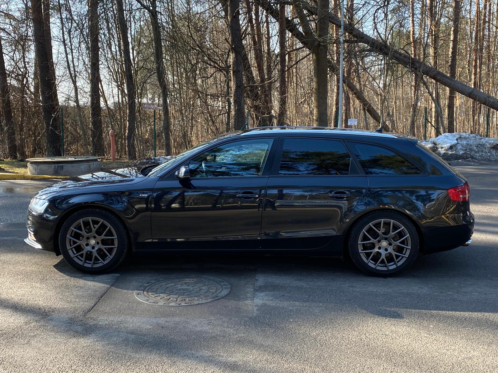 AUDI A4 S-LINE QUATTRO