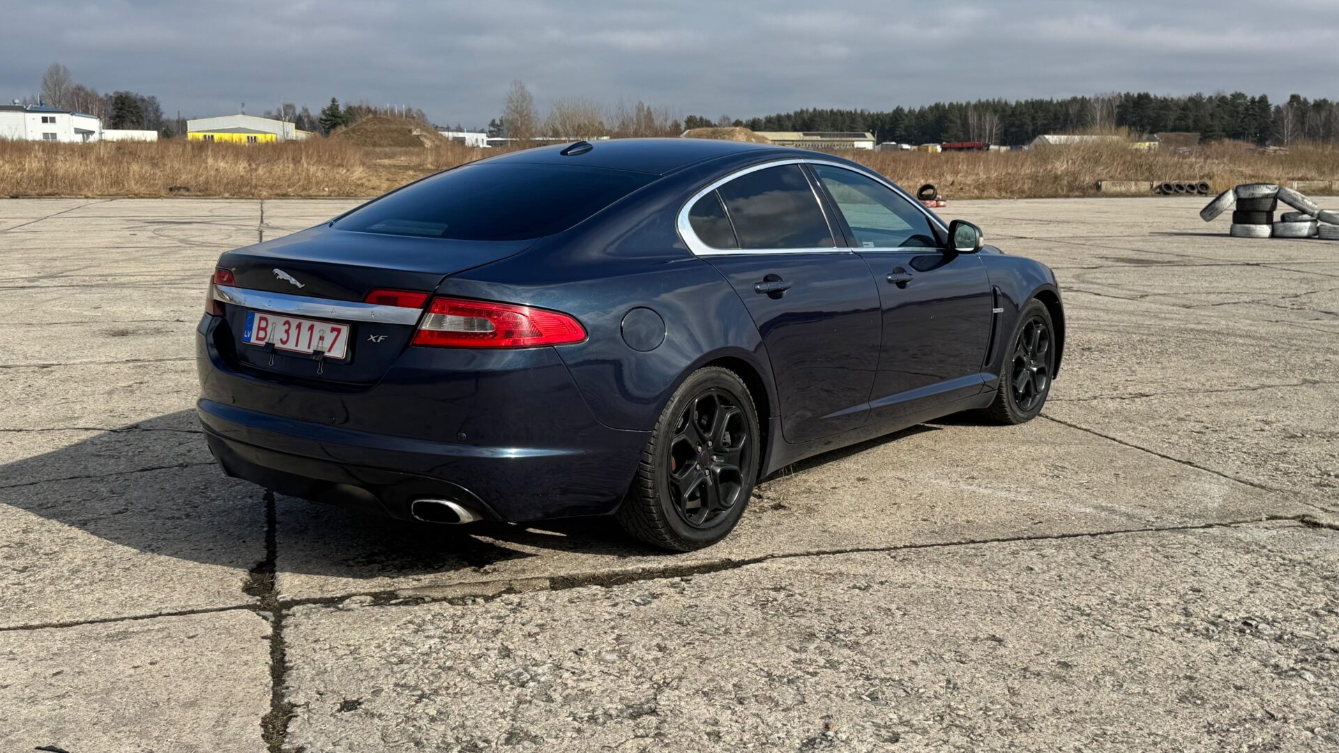 JAGUAR XF