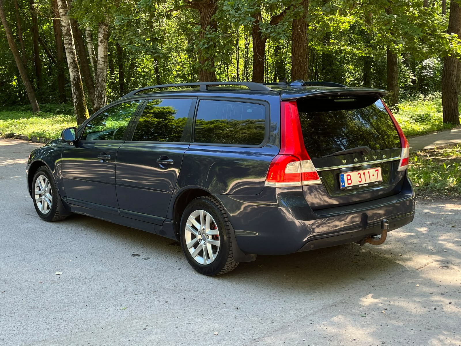 VOLVO V70