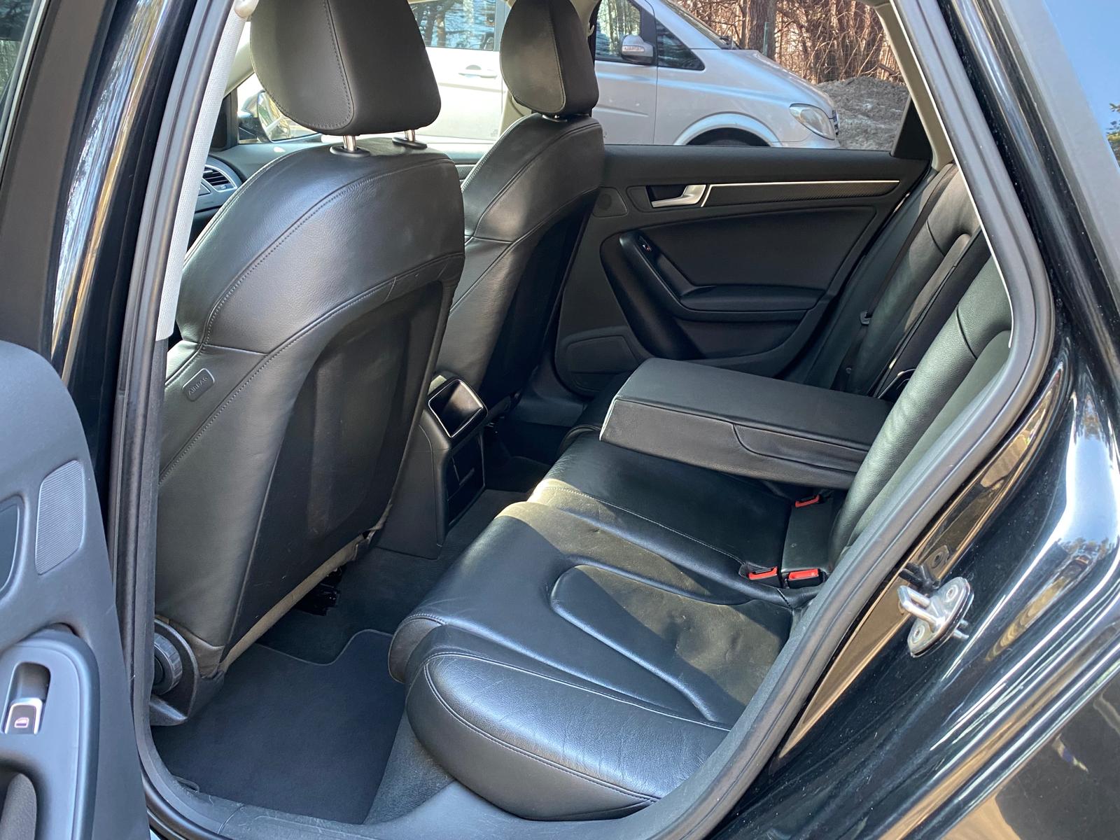 AUDI A4 S-LINE QUATTRO