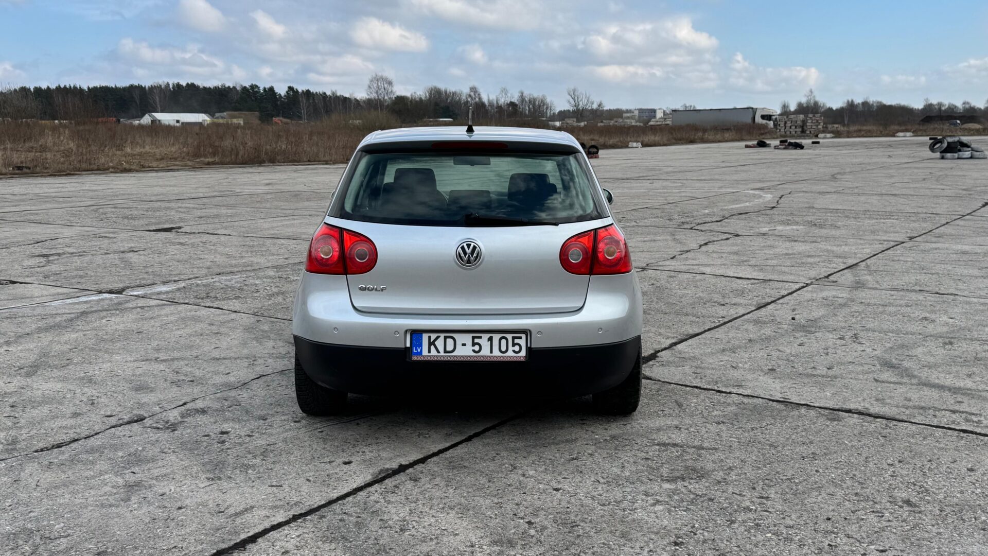 VW GOLF