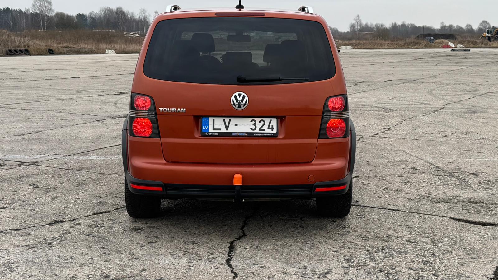VW TOURAN