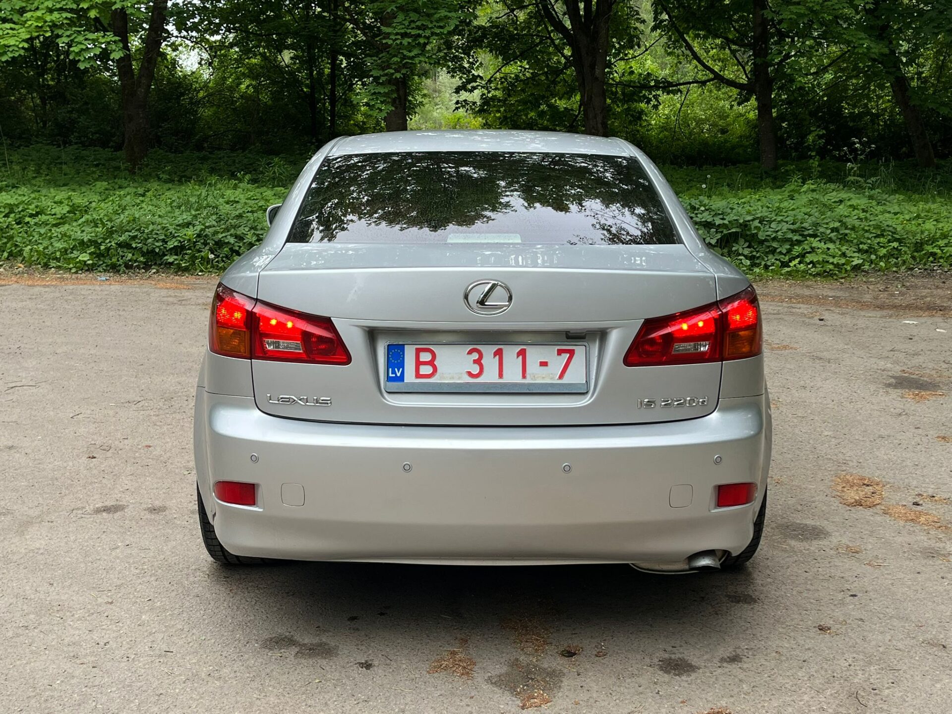 LEXUS IS 220
