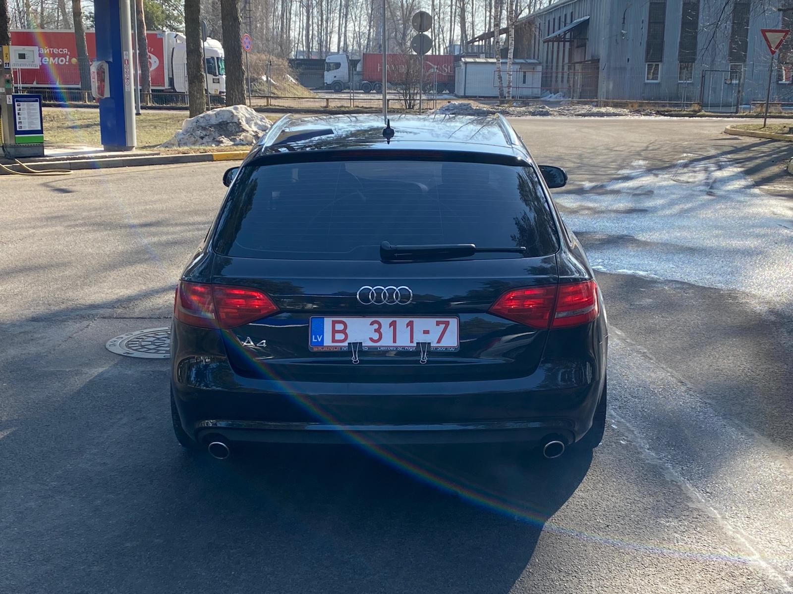 AUDI A4 S-LINE QUATTRO