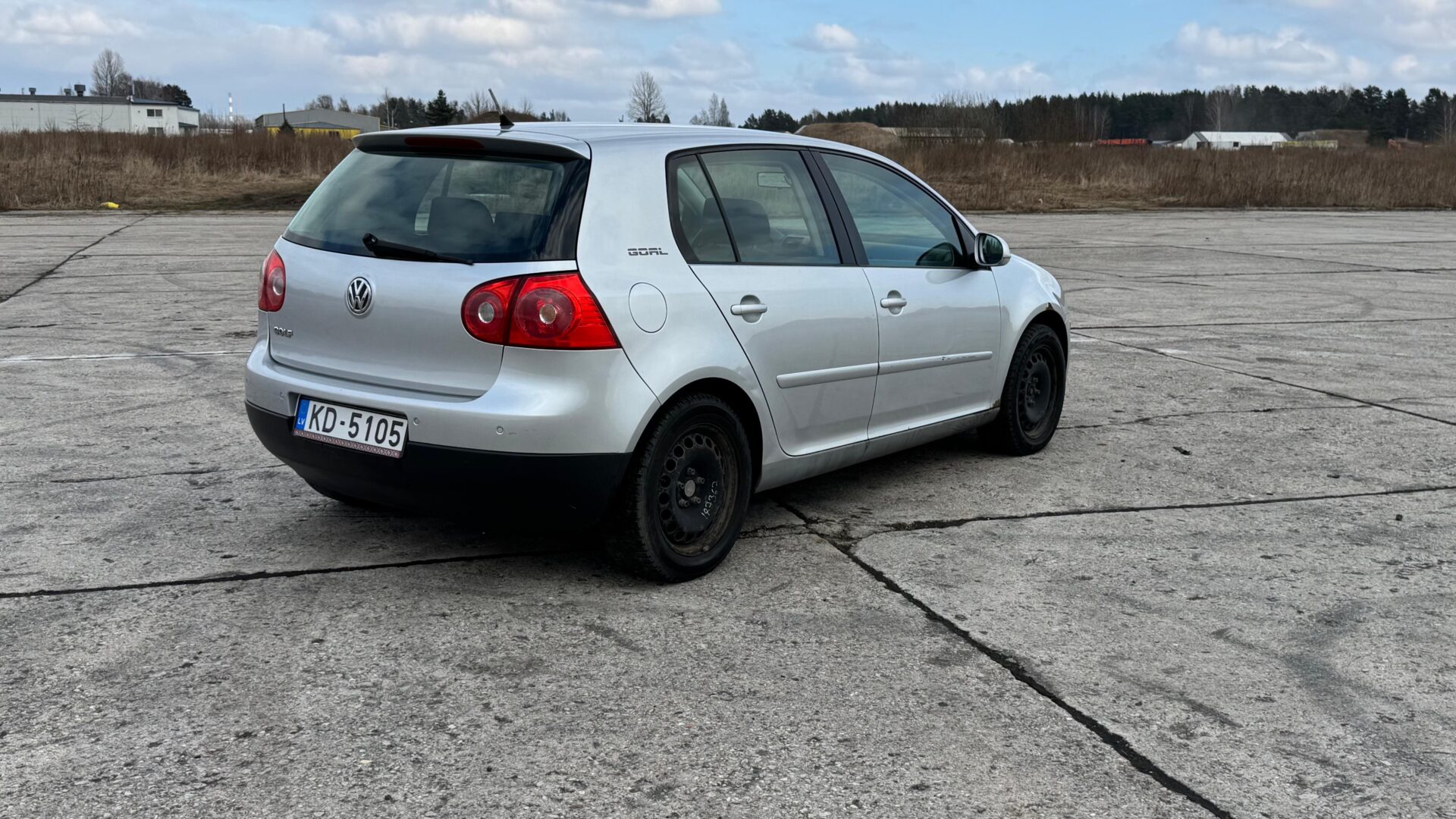 VW GOLF