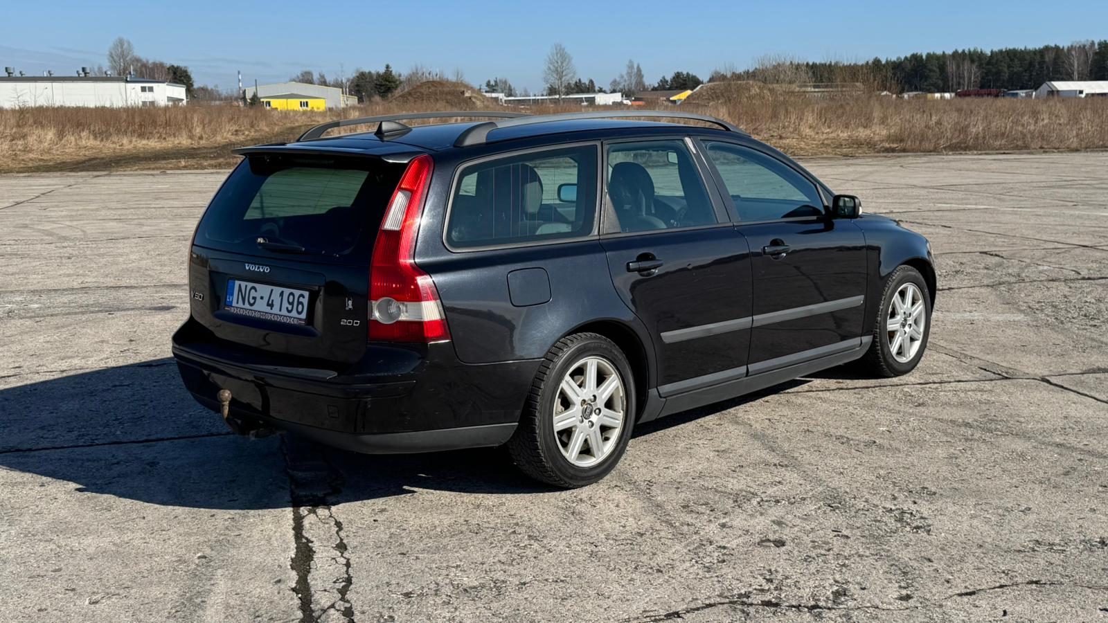 VOLVO V50