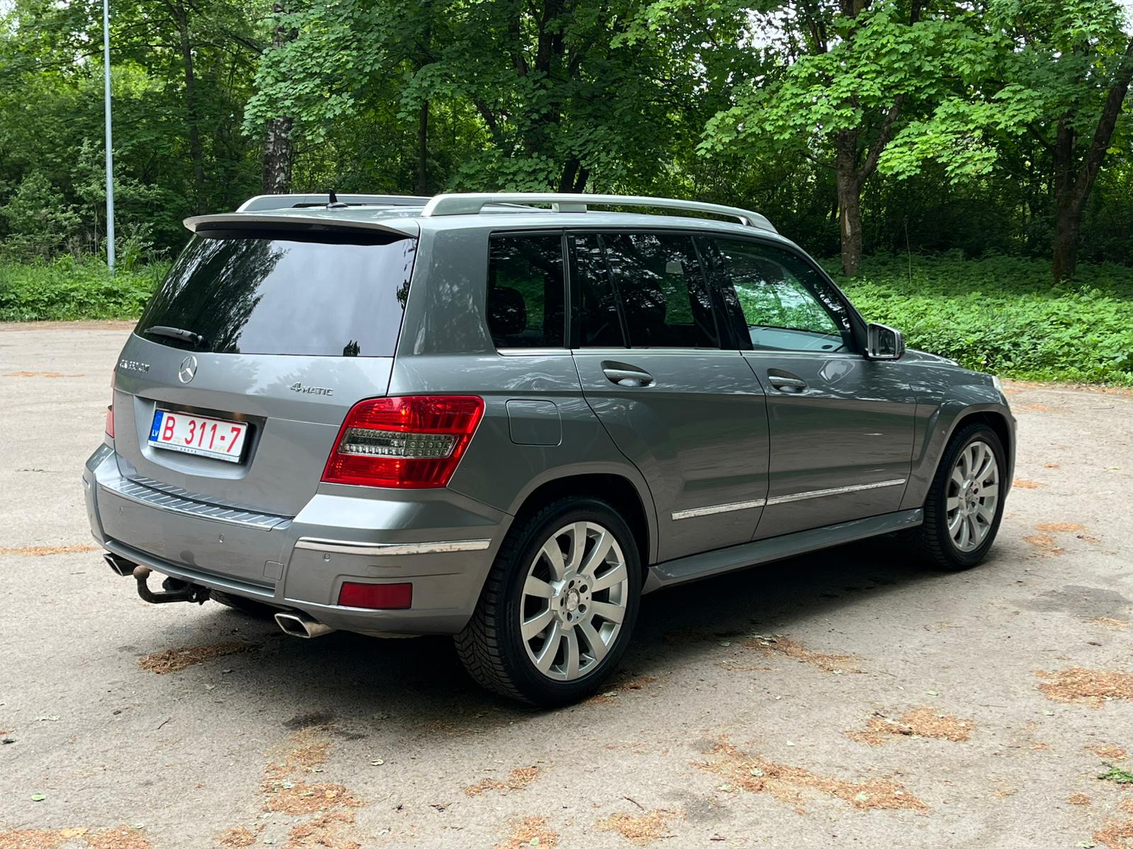 MERCEDES BENZ GLK350 4MATIC