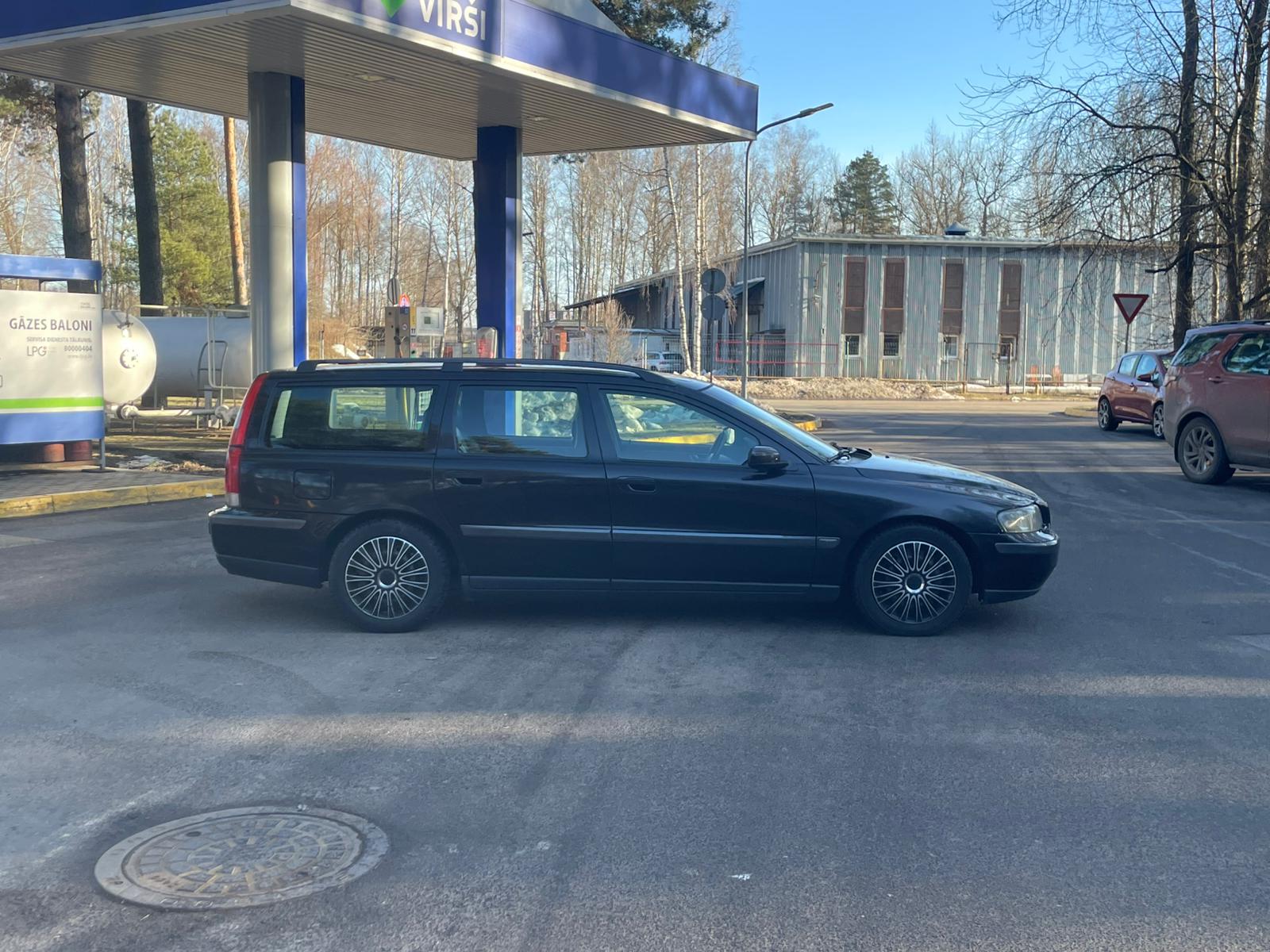 VOLVO V70