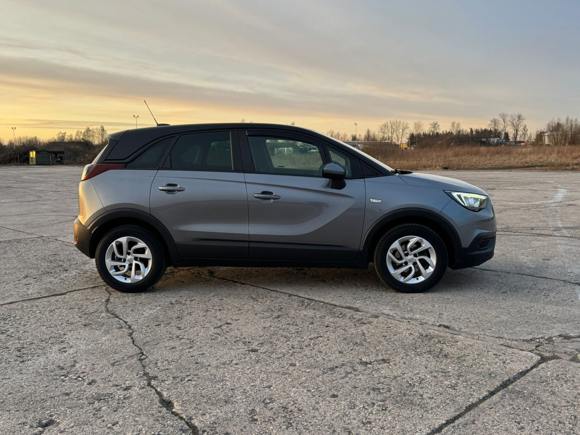 OPEL CROSSLAND X