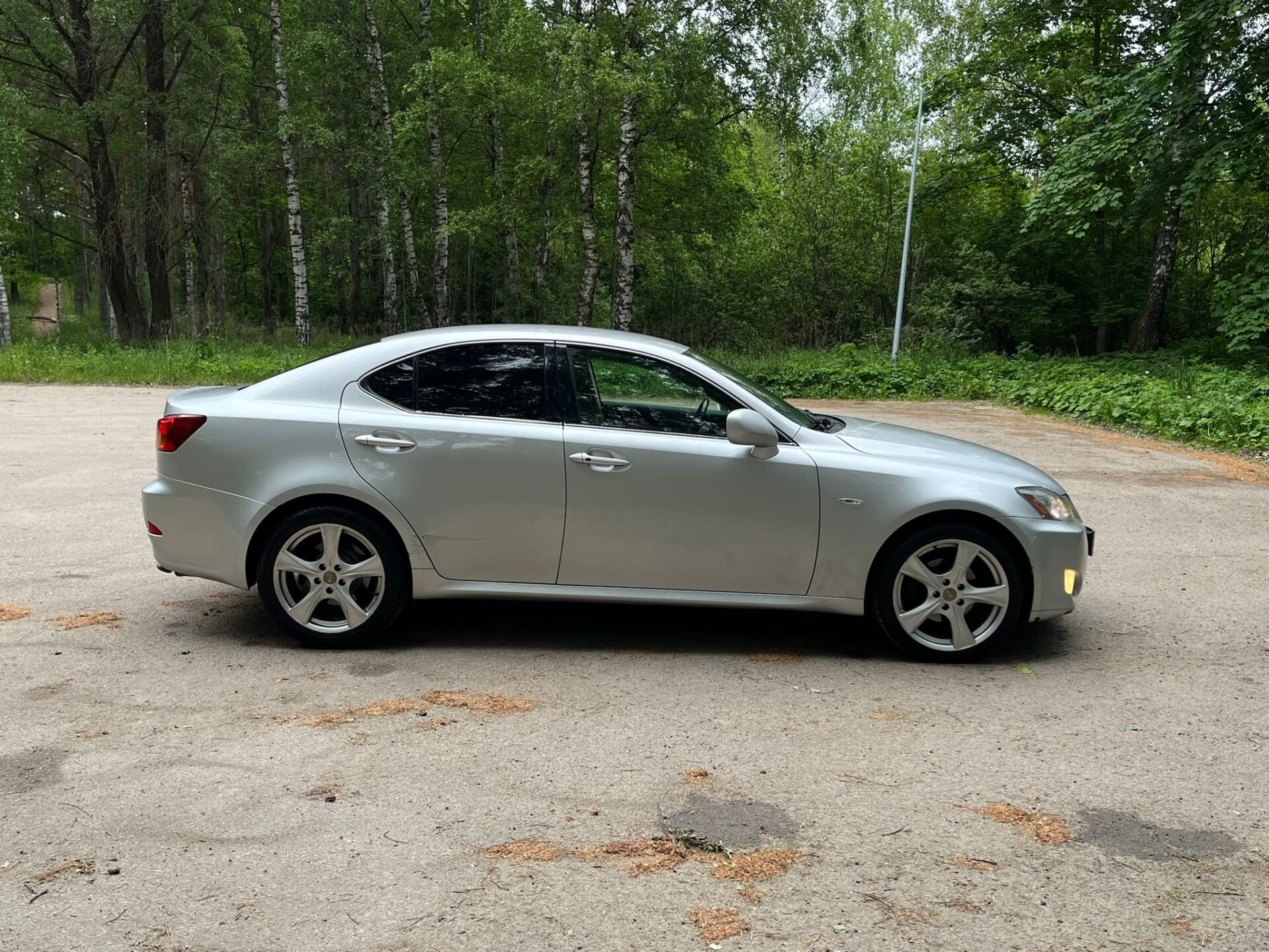 LEXUS IS 220