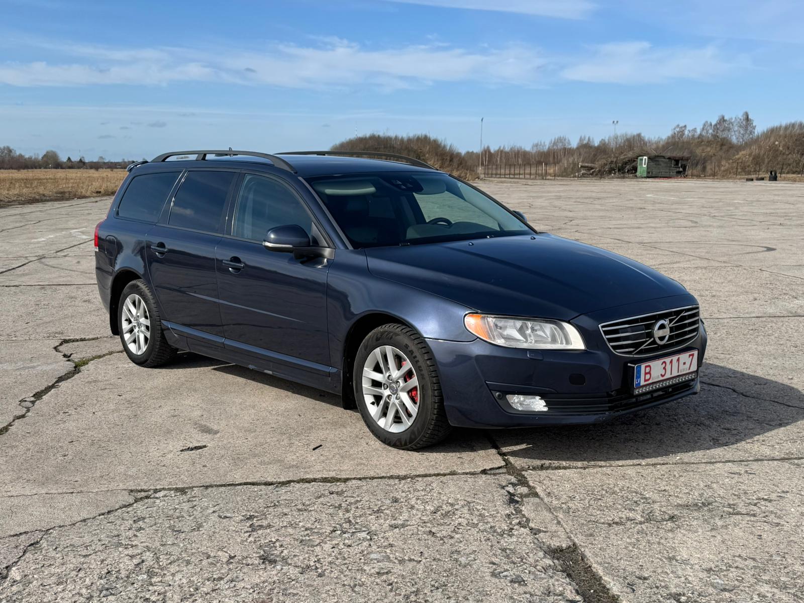 VOLVO V70