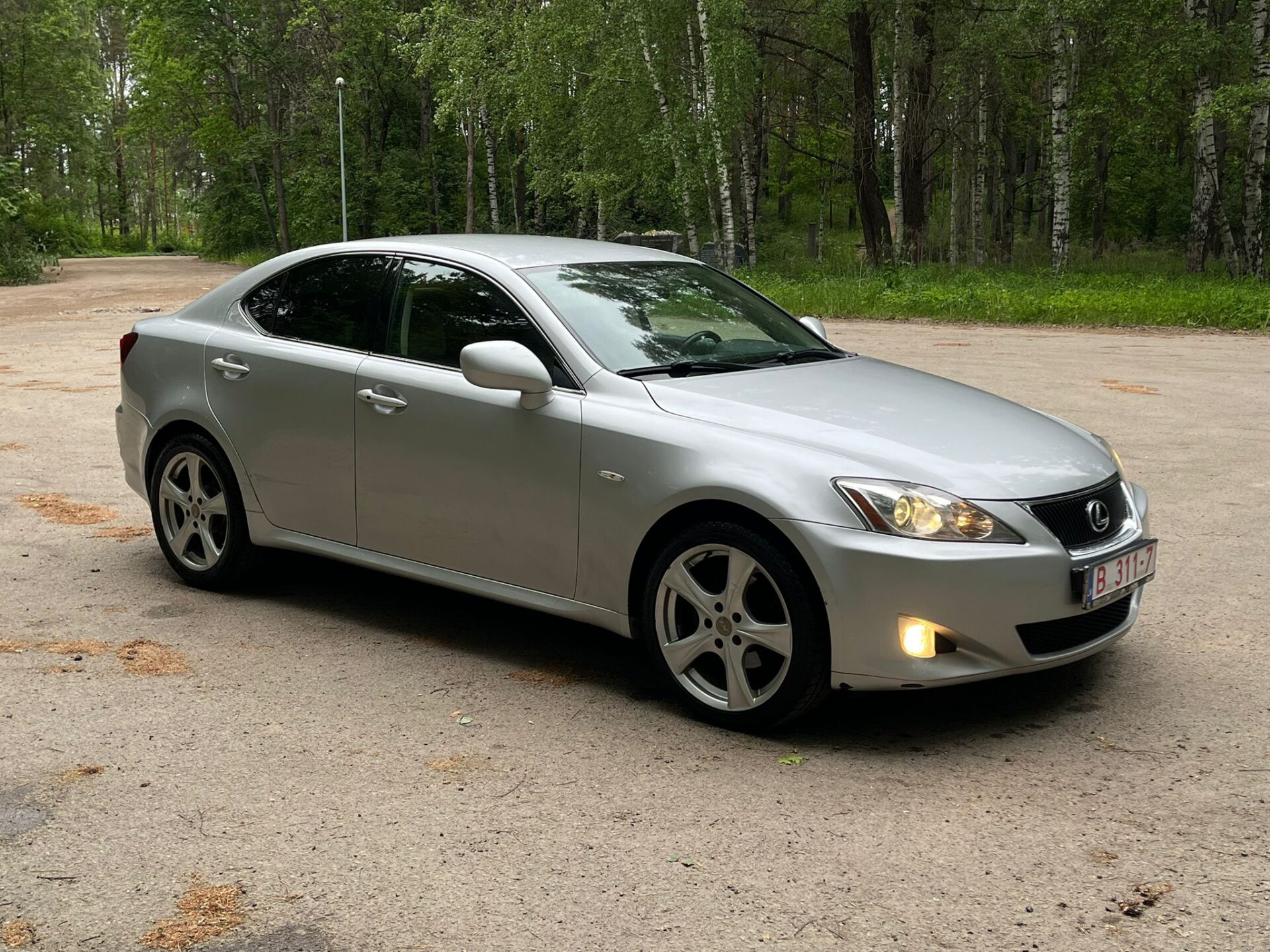 LEXUS IS 220