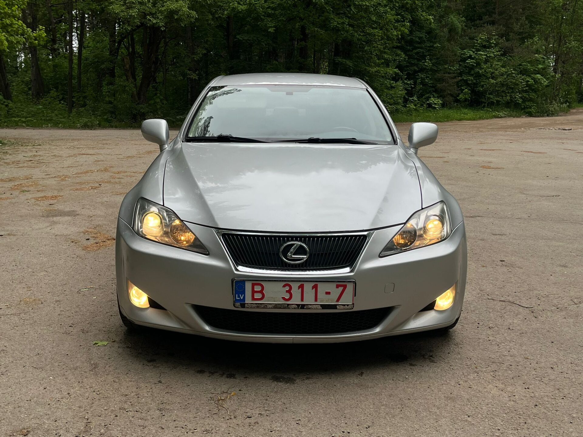 LEXUS IS 220