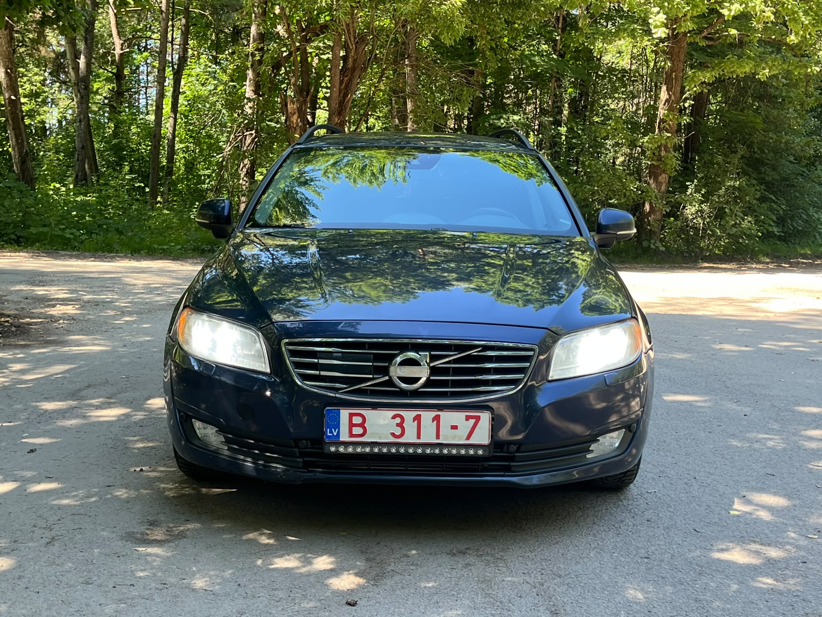 VOLVO V70