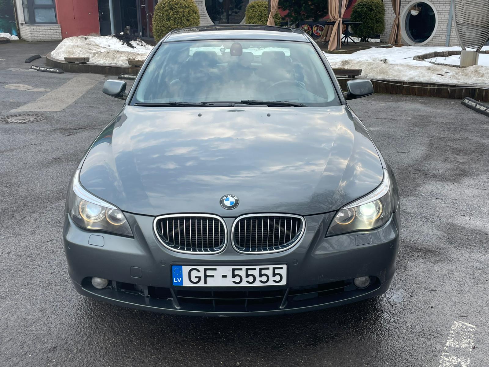 BMW 530 (E60)