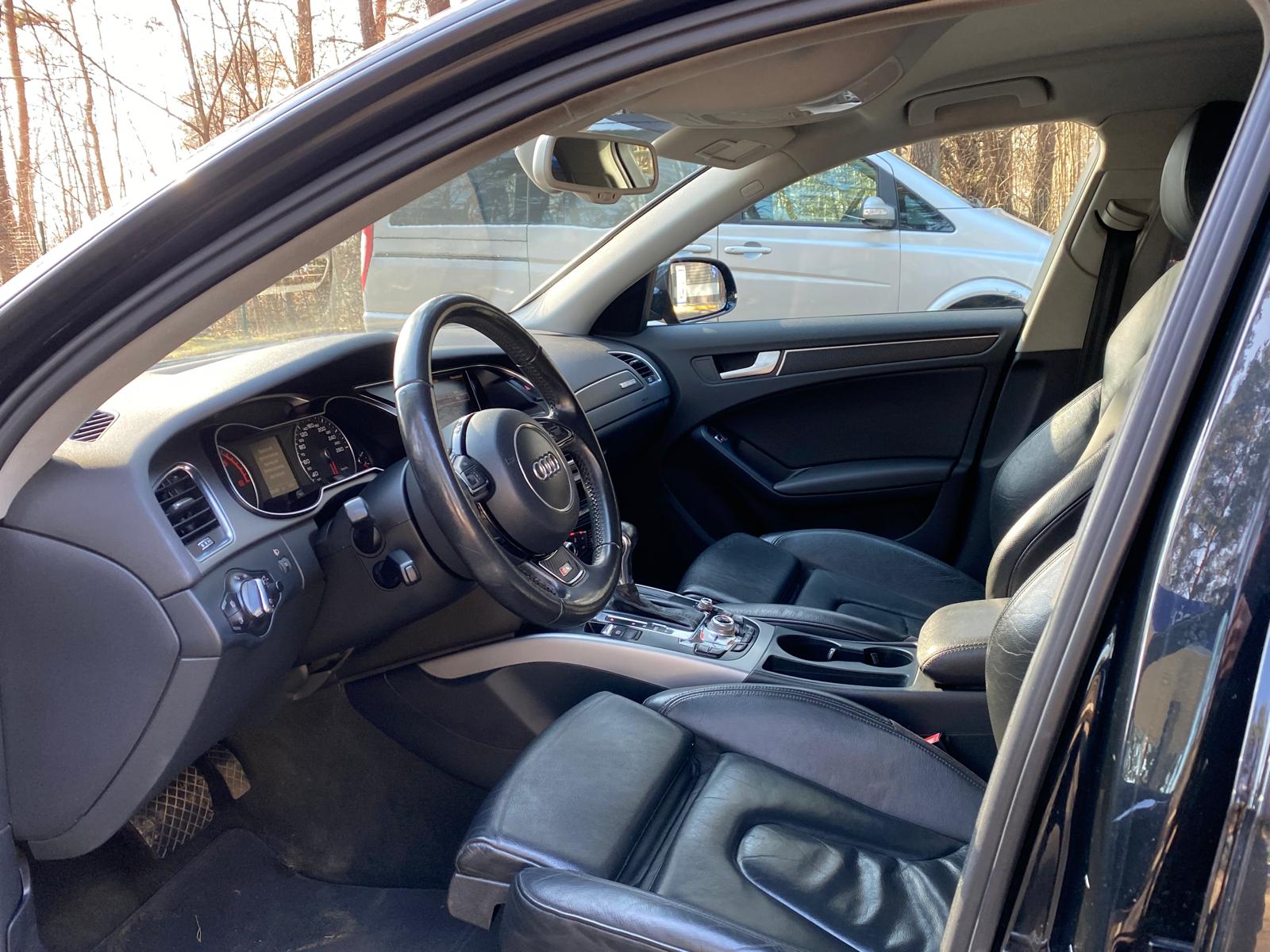 AUDI A4 S-LINE QUATTRO