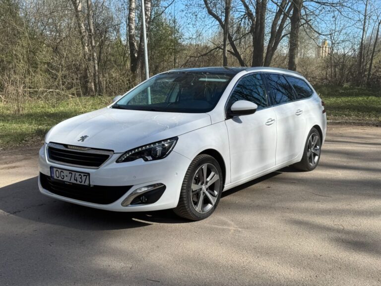 PEUGEOT 308