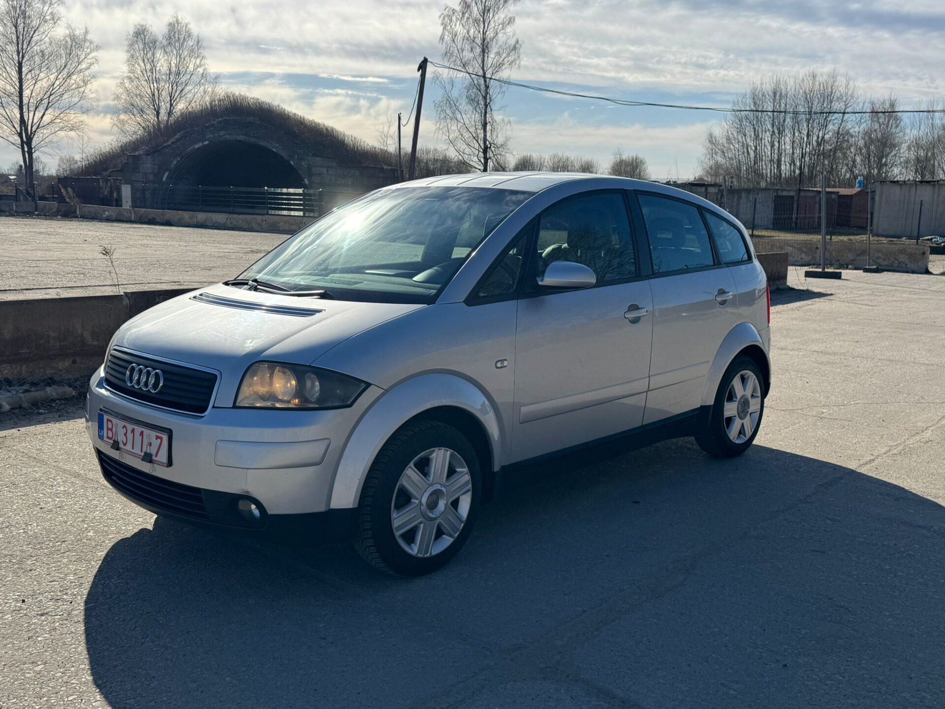 AUDI A2