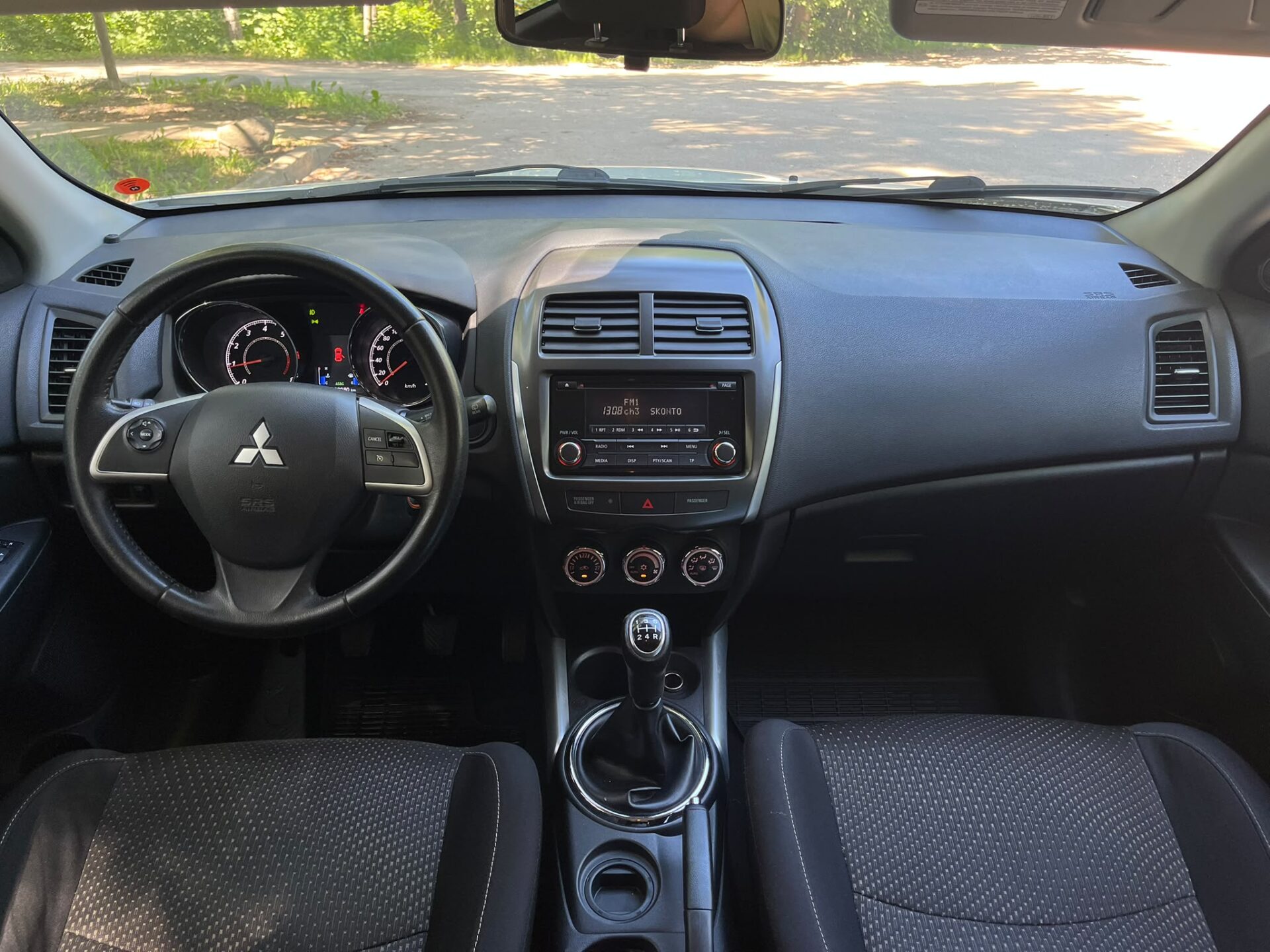 MITSUBISHI ASX