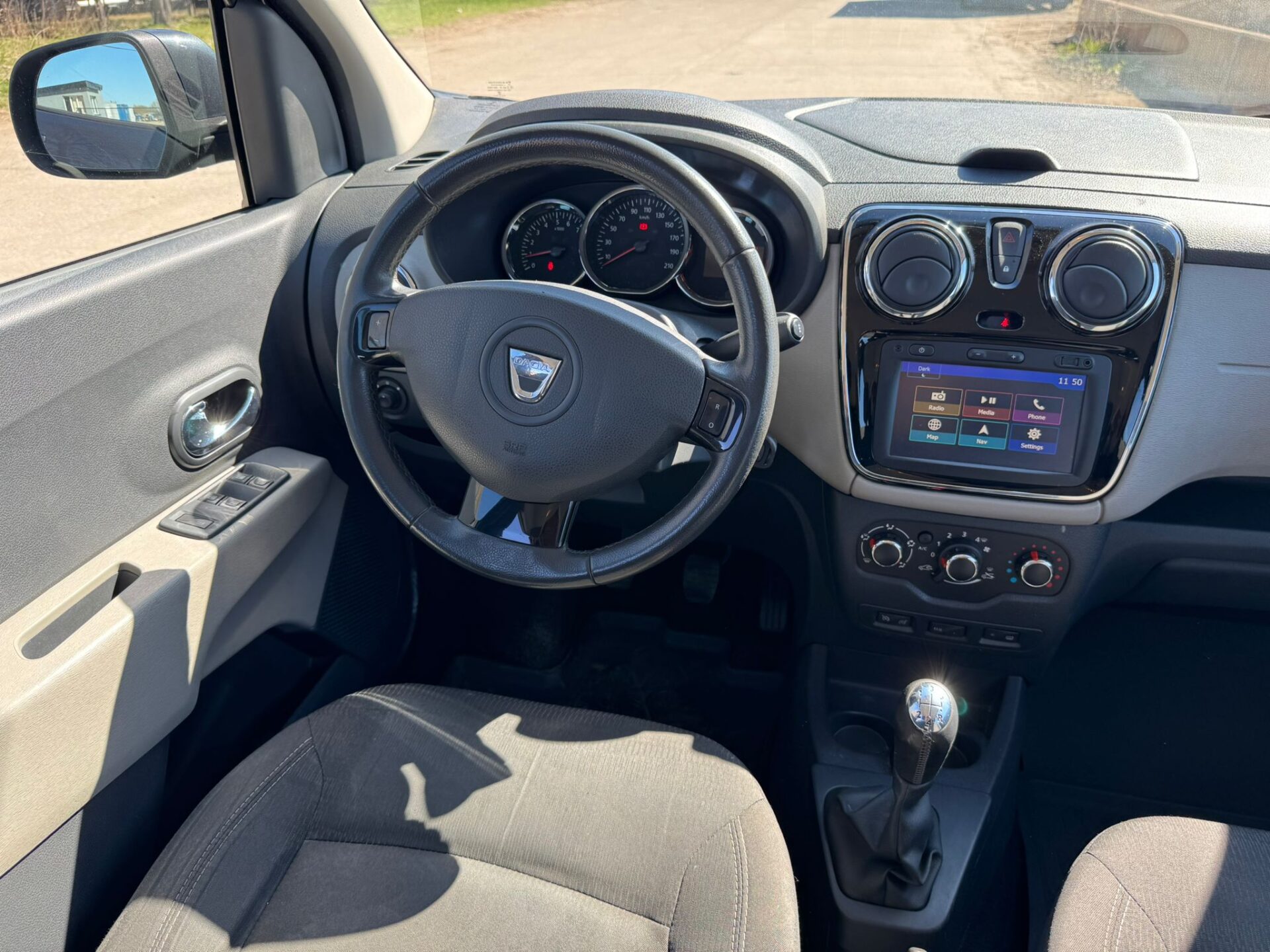 DACIA LODGY 7-VIETAS