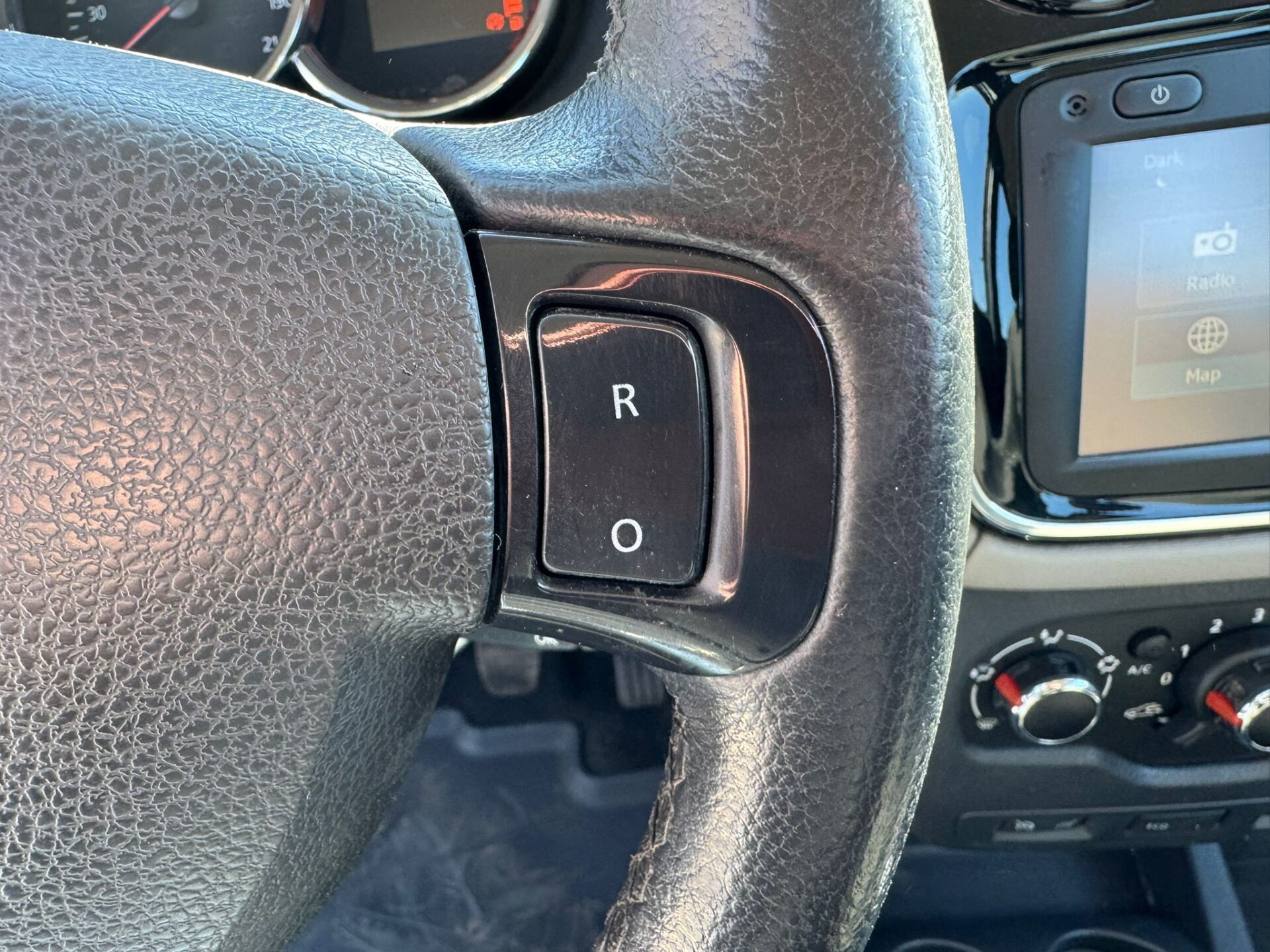 DACIA LODGY 7-VIETAS