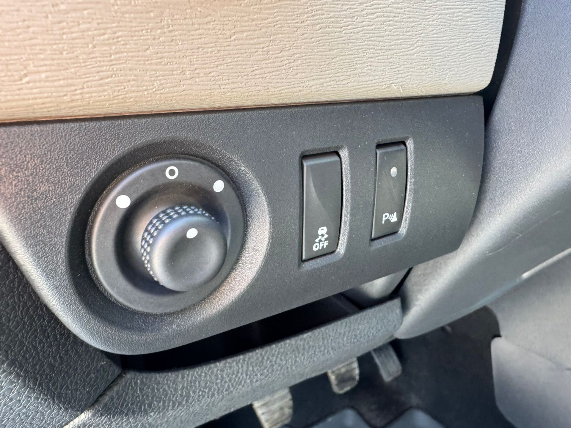 DACIA LODGY 7-VIETAS