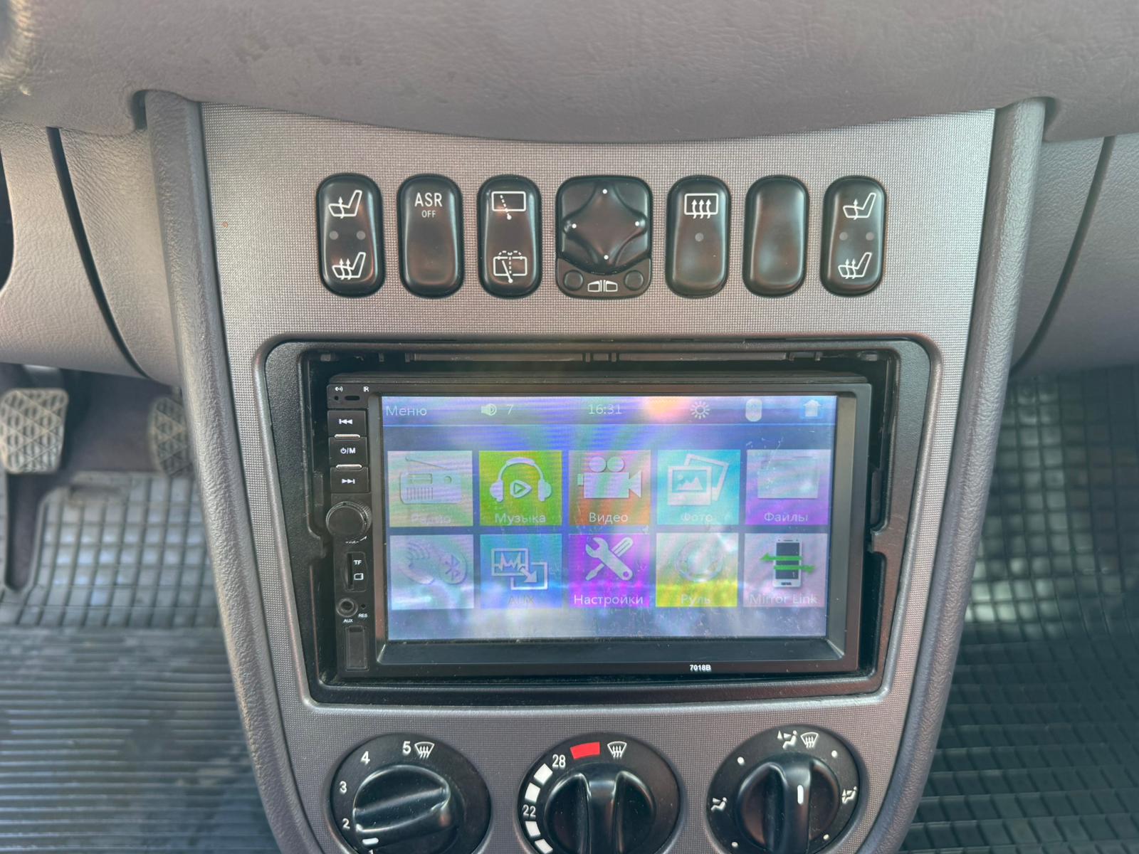 MERCEDES BENZ A140 CLASSIC