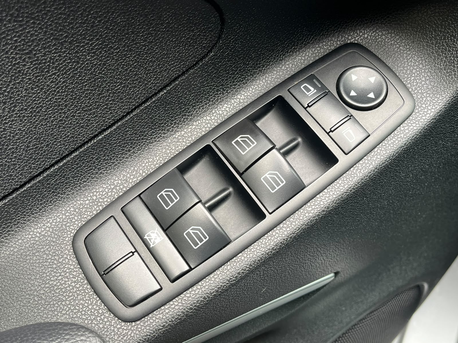 MERCEDES BENZ ML320