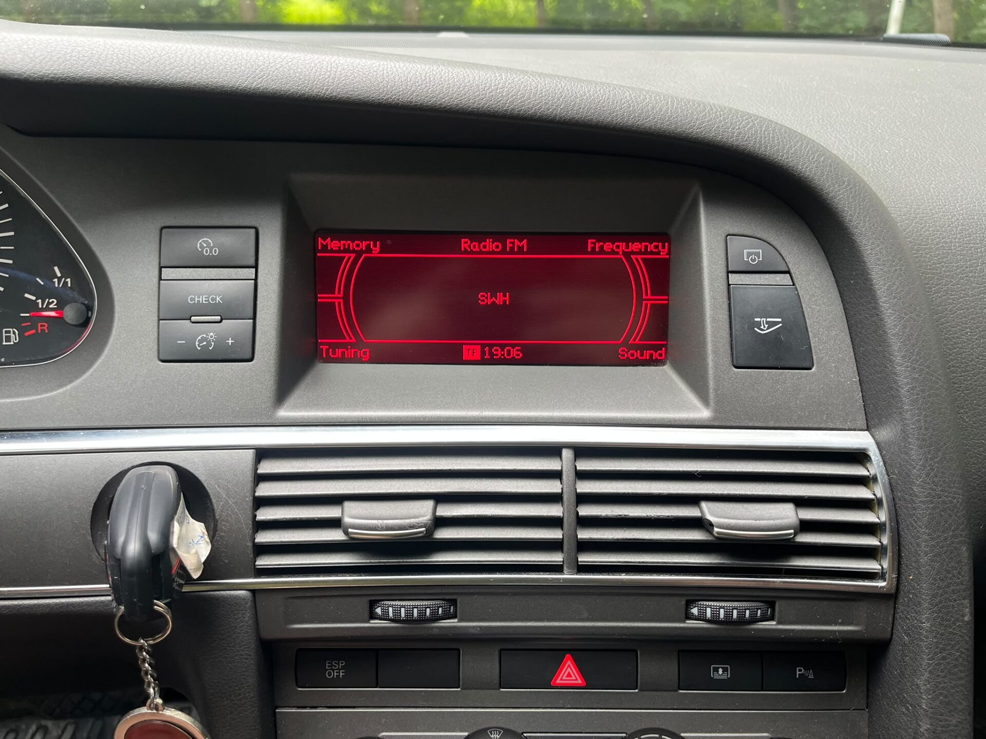 AUDI A6 QUATTRO
