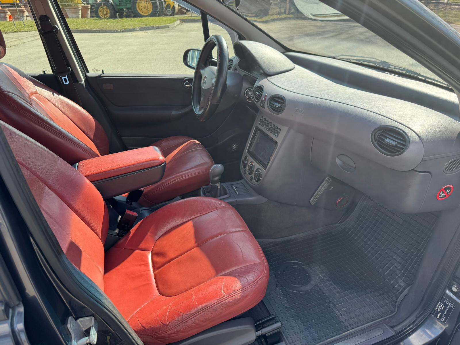 MERCEDES BENZ A140 CLASSIC