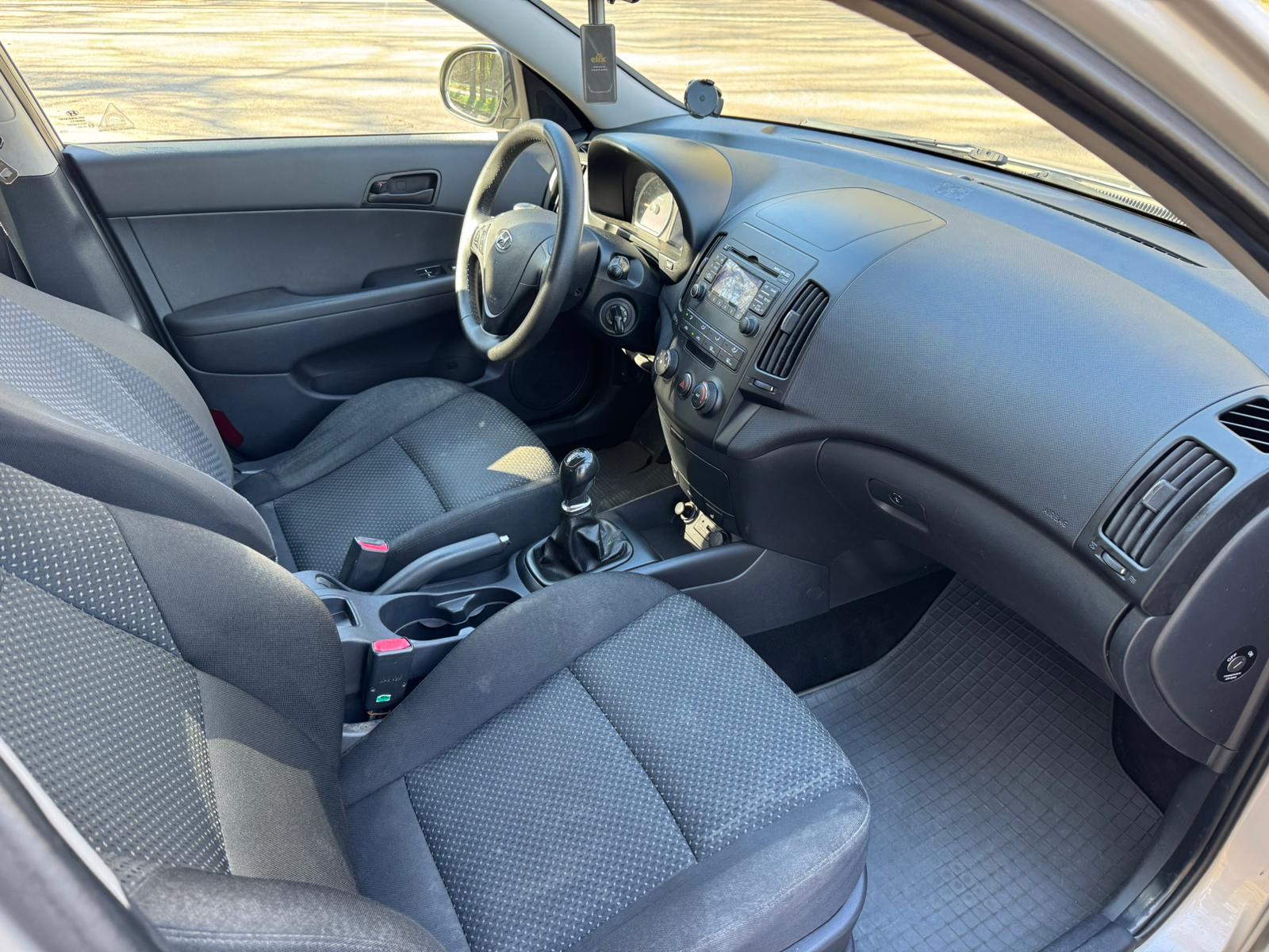 HYUNDAI I30 BLUE DRIVE