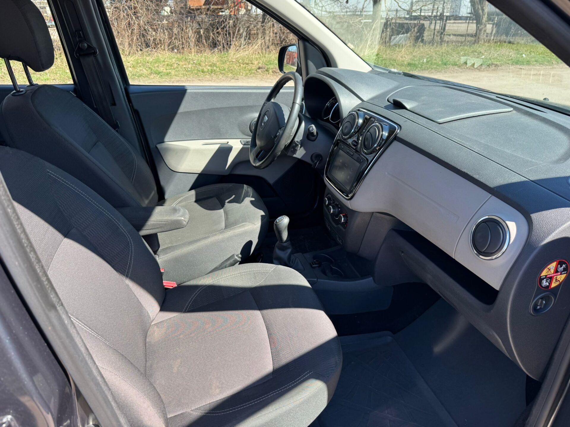 DACIA LODGY 7-VIETAS