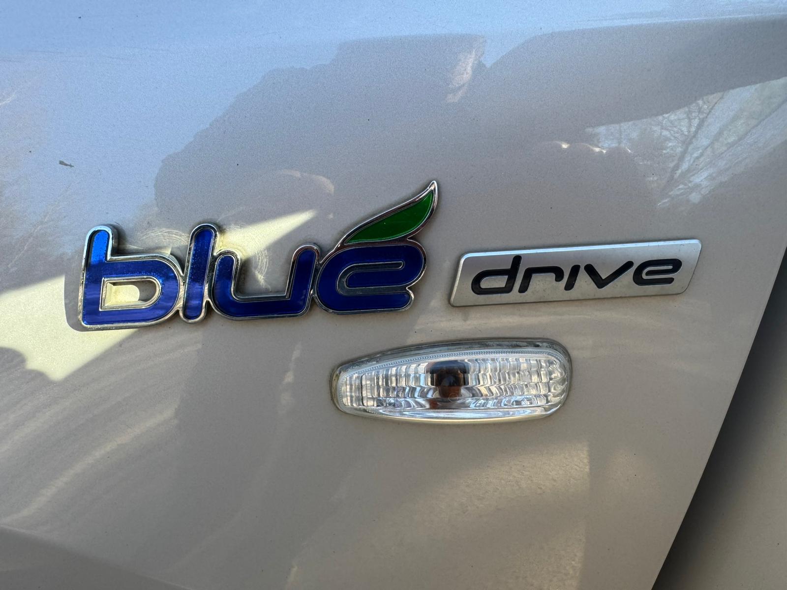 HYUNDAI I30 BLUE DRIVE