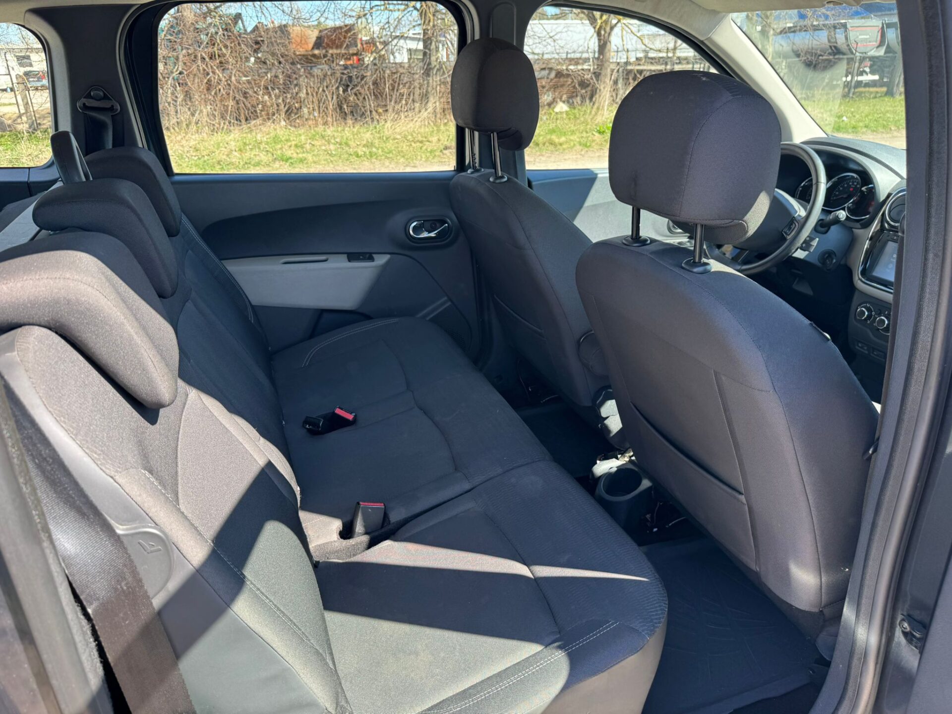 DACIA LODGY 7-VIETAS