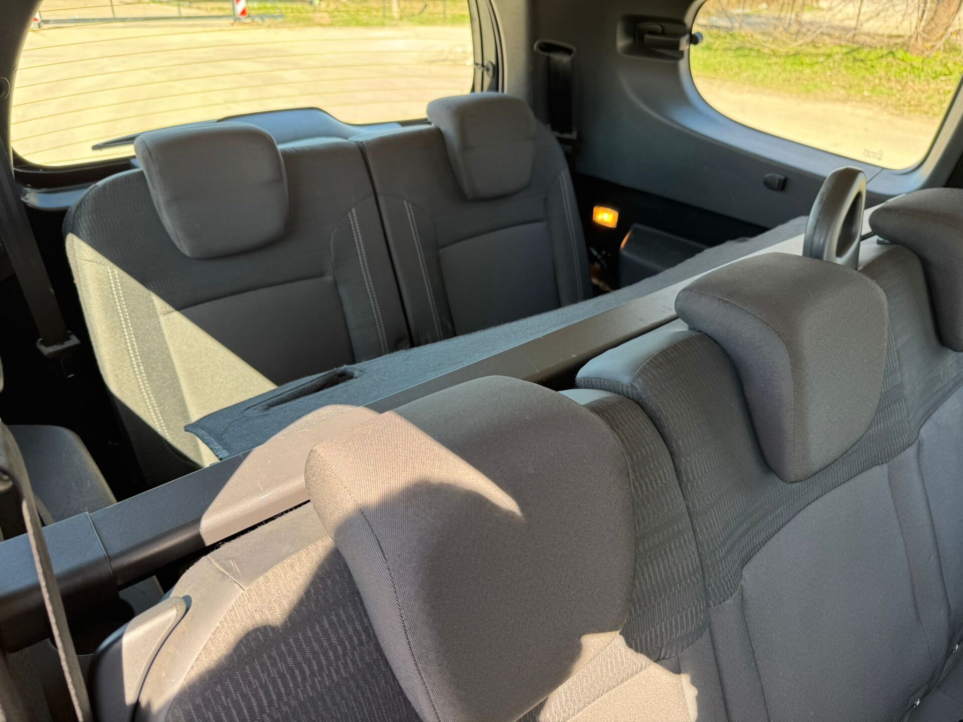 DACIA LODGY 7-VIETAS