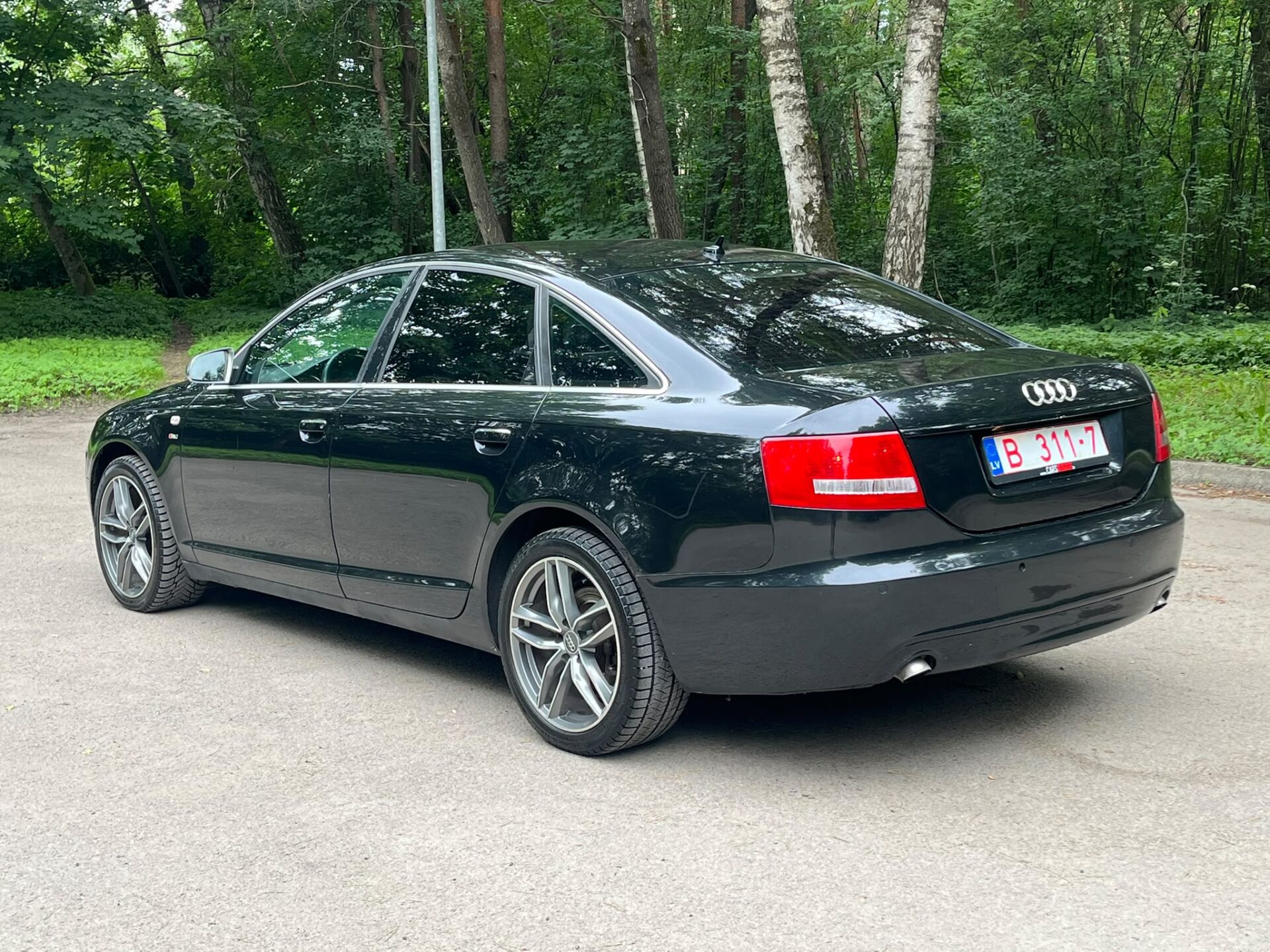 AUDI A6 QUATTRO