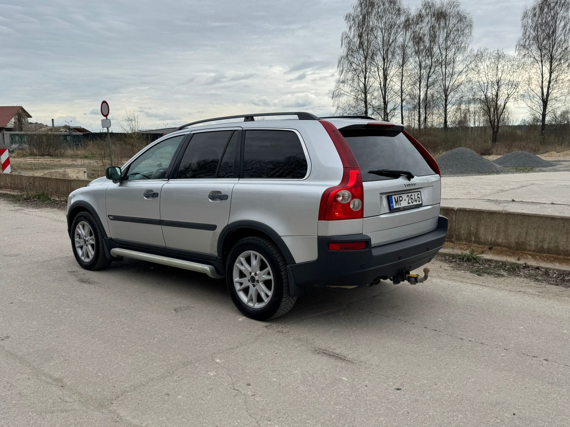 VOLVO XC90 7-VIETAS