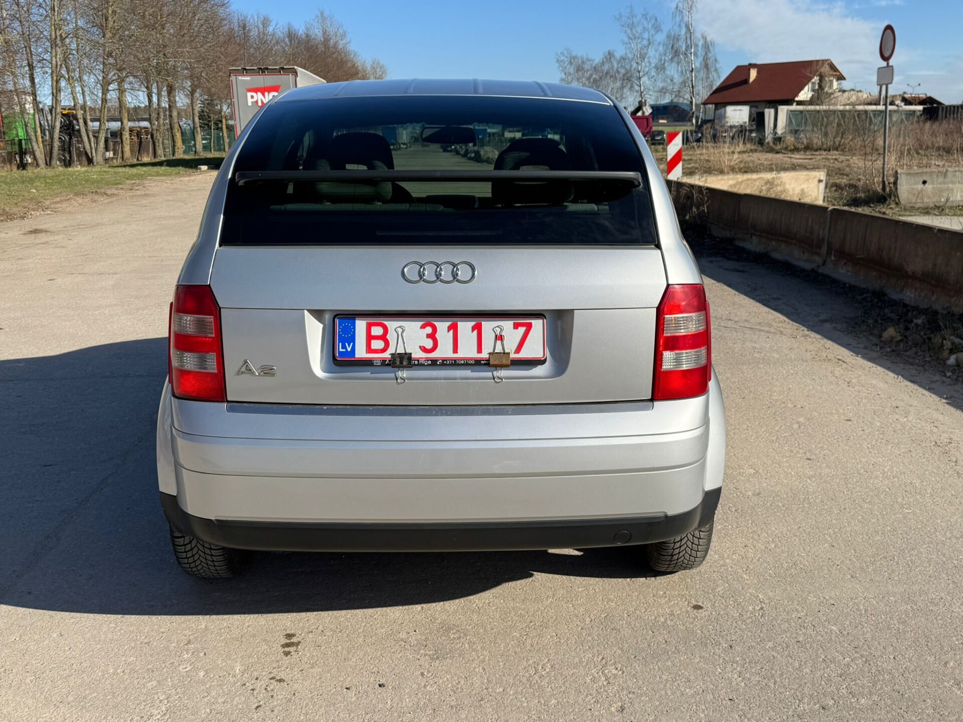 AUDI A2